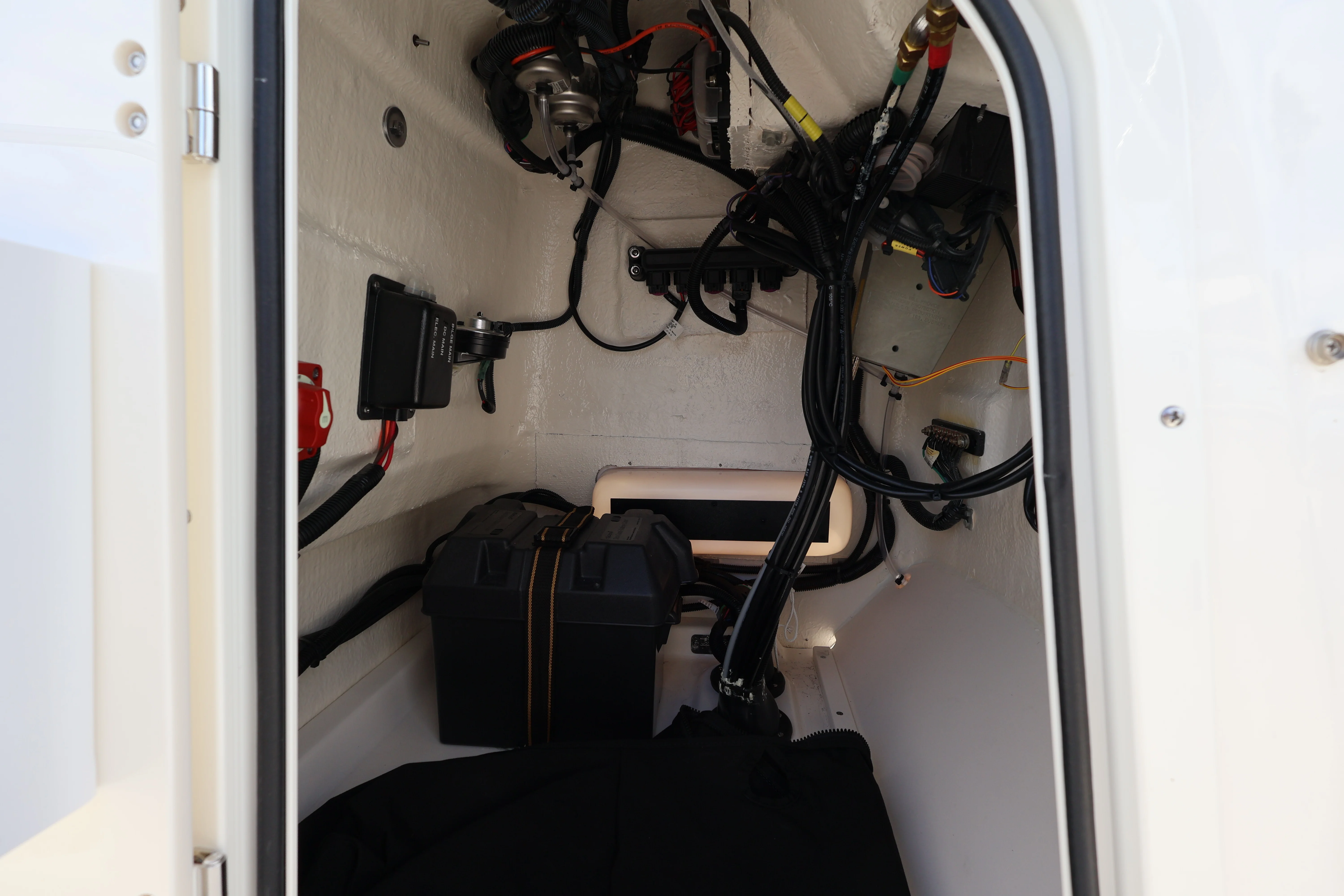 2026 Boston Whaler 170 Montauk Image Thumbnail #10