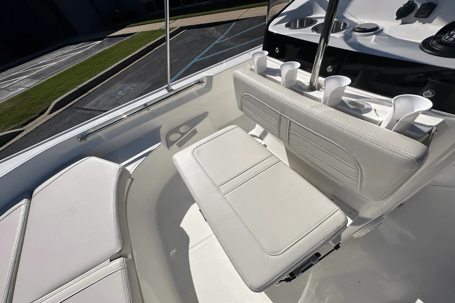 2026 Boston Whaler 170 Montauk Image Thumbnail #11
