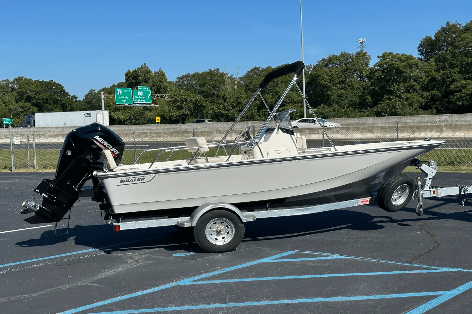 2026 Boston Whaler 170 Montauk Image Thumbnail #2