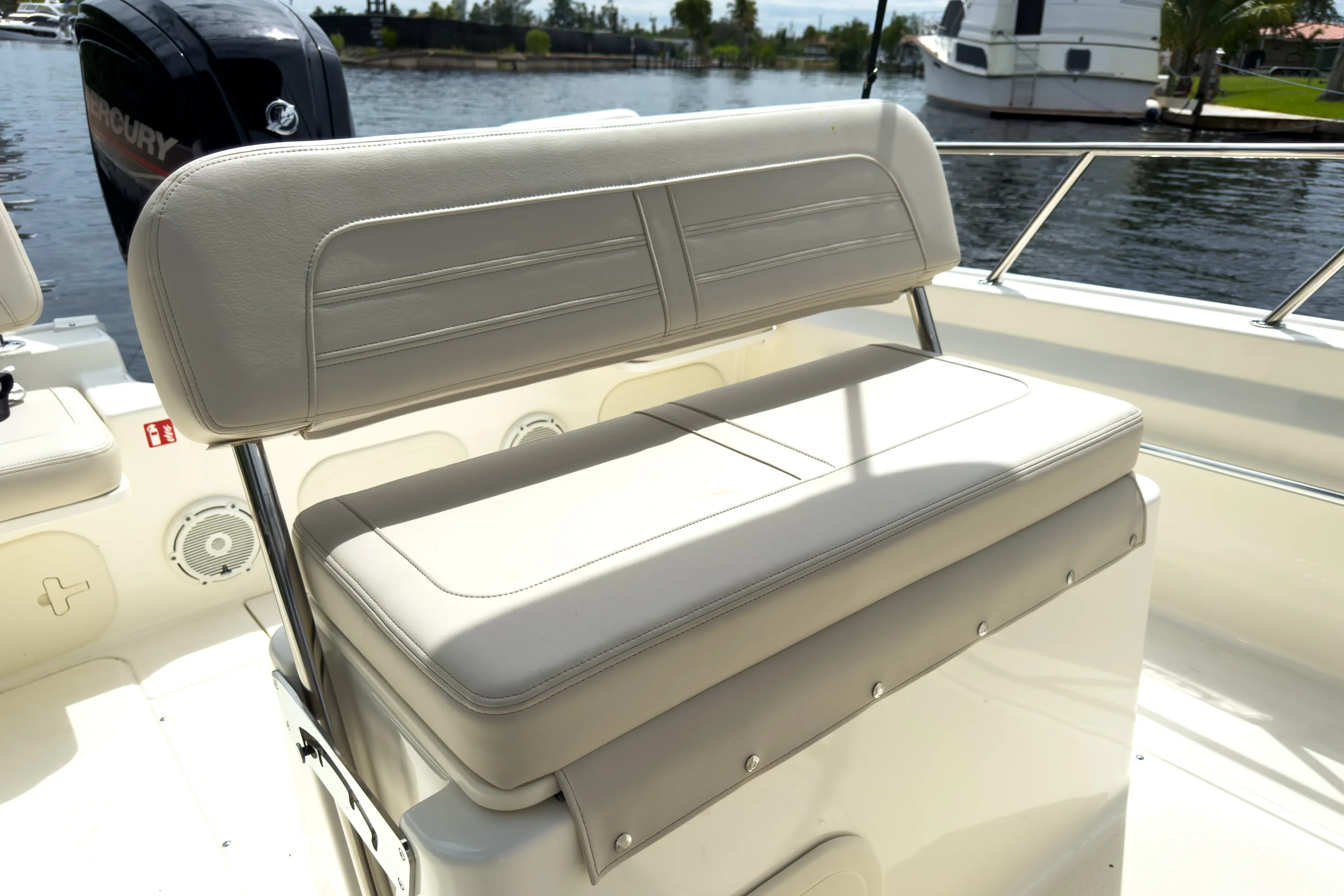2026 Boston Whaler 170 Montauk Image Thumbnail #8