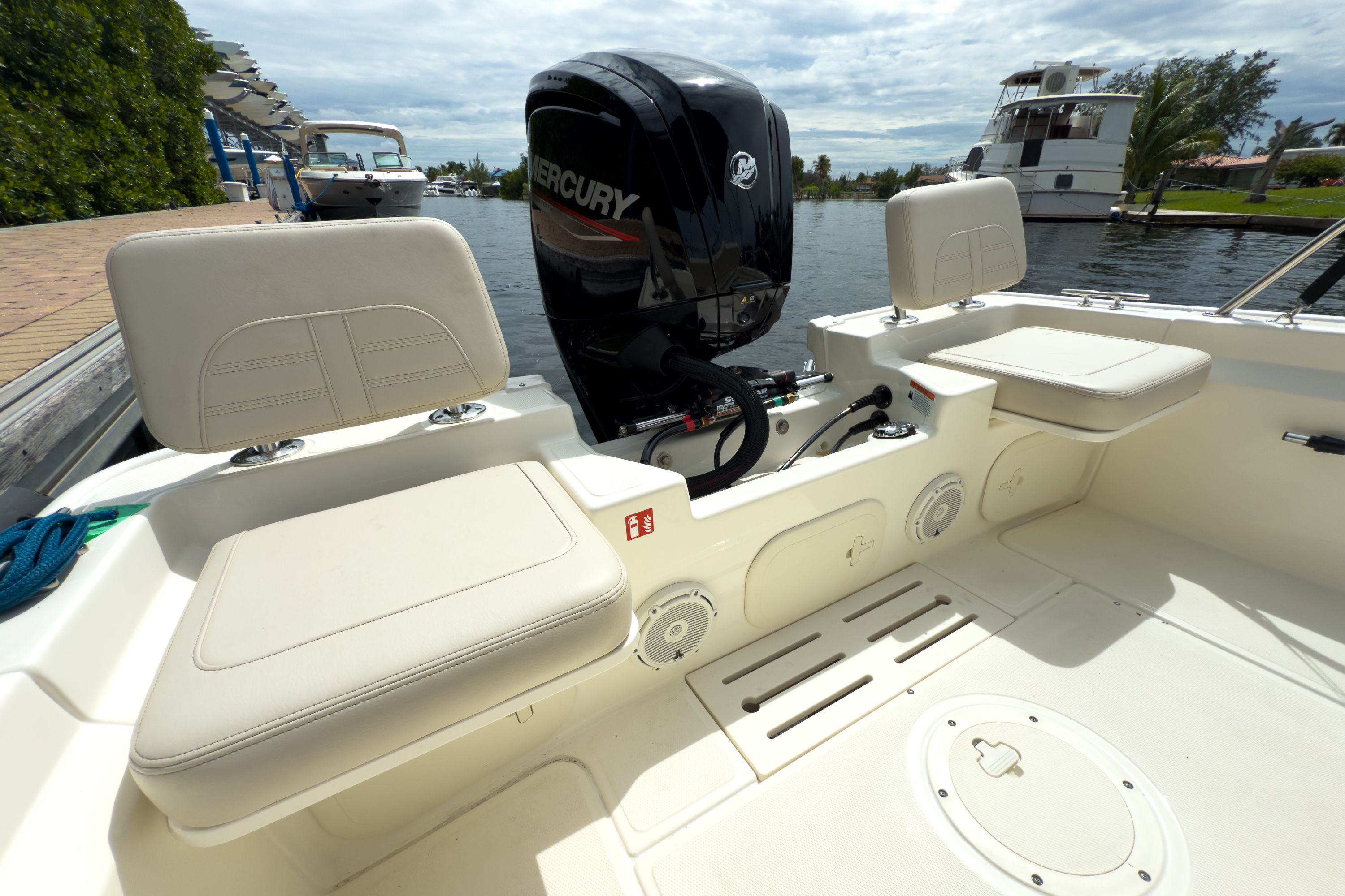2026 Boston Whaler 170 Montauk Image Thumbnail #5