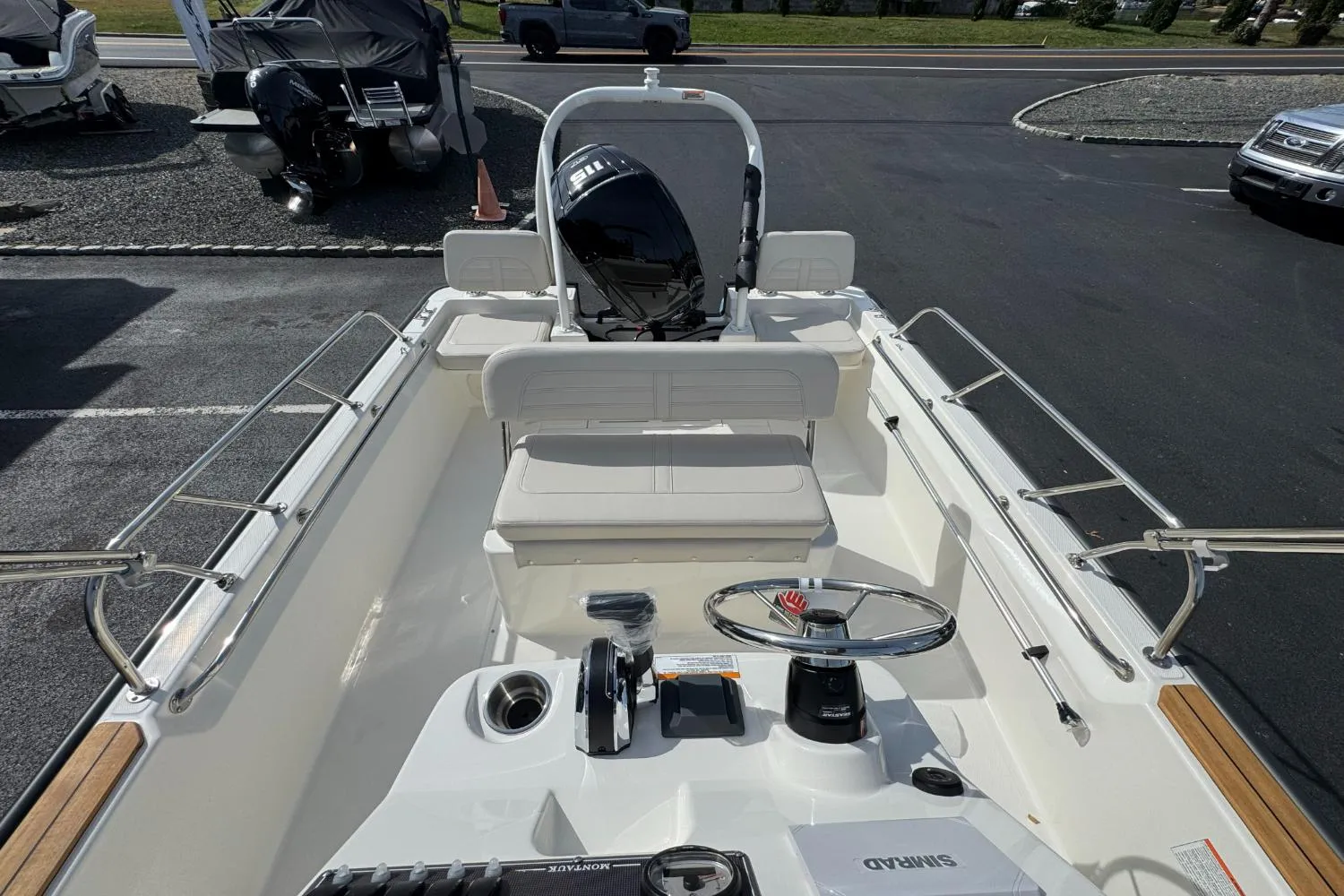2026 Boston Whaler 170 Montauk Image Thumbnail #9
