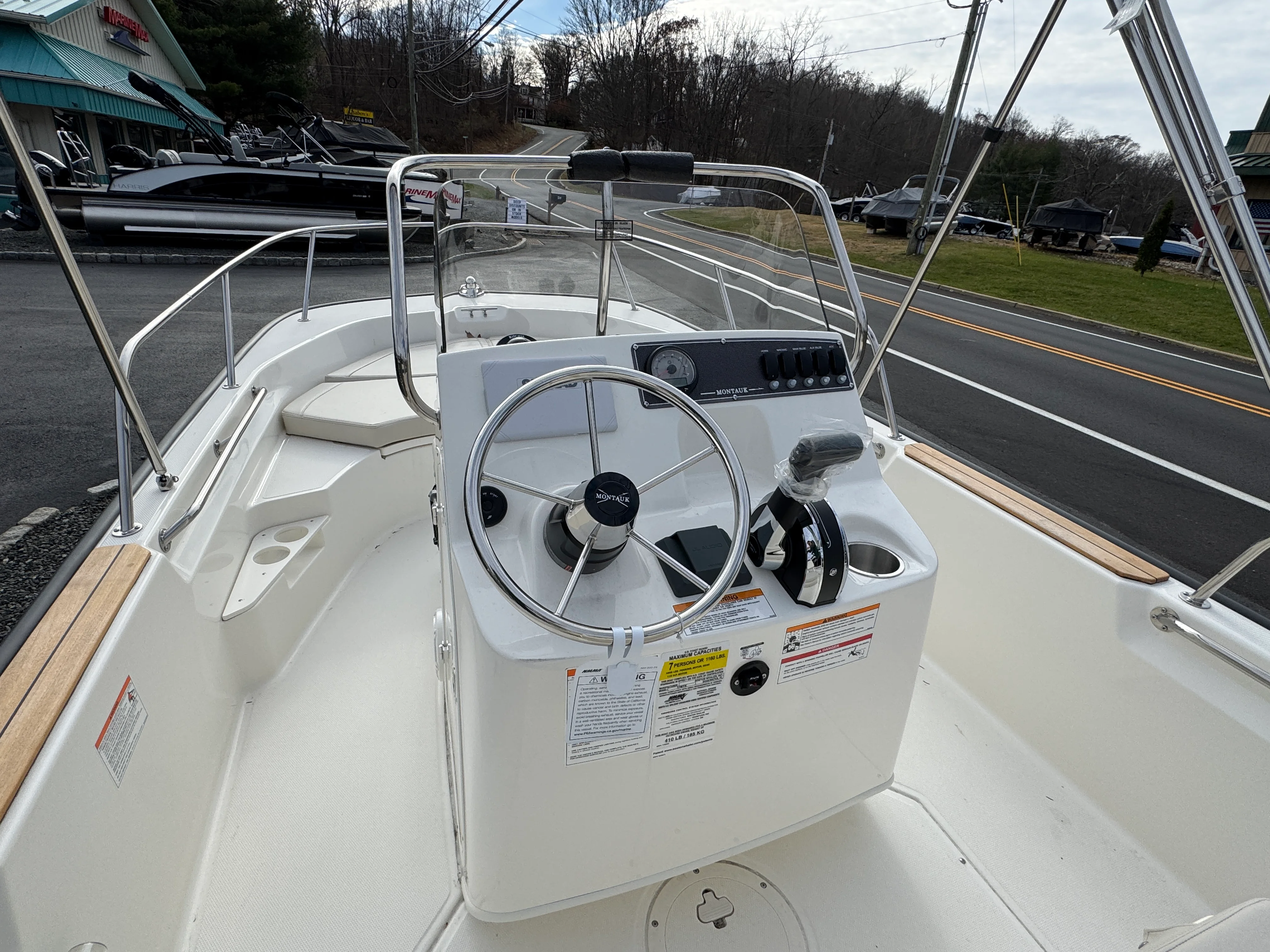 2026 Boston Whaler 170 Montauk Image Thumbnail #12