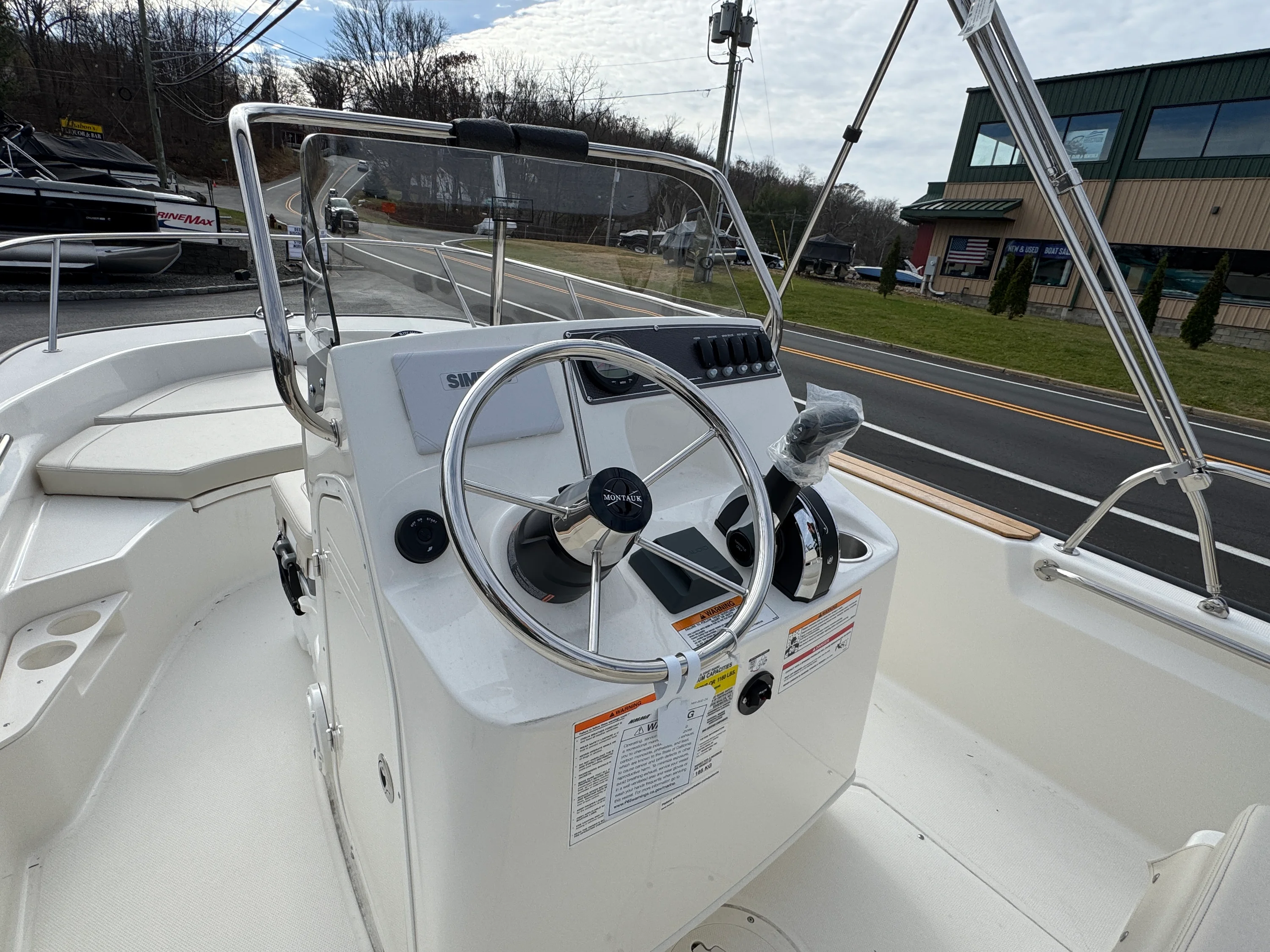 2026 Boston Whaler 170 Montauk Image Thumbnail #10