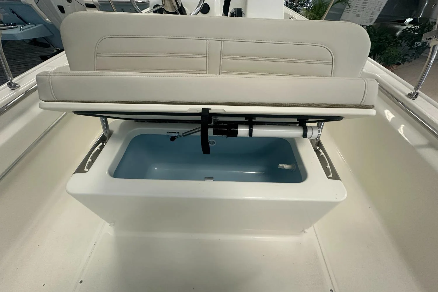 2026 Boston Whaler 170 Montauk Image Thumbnail #7