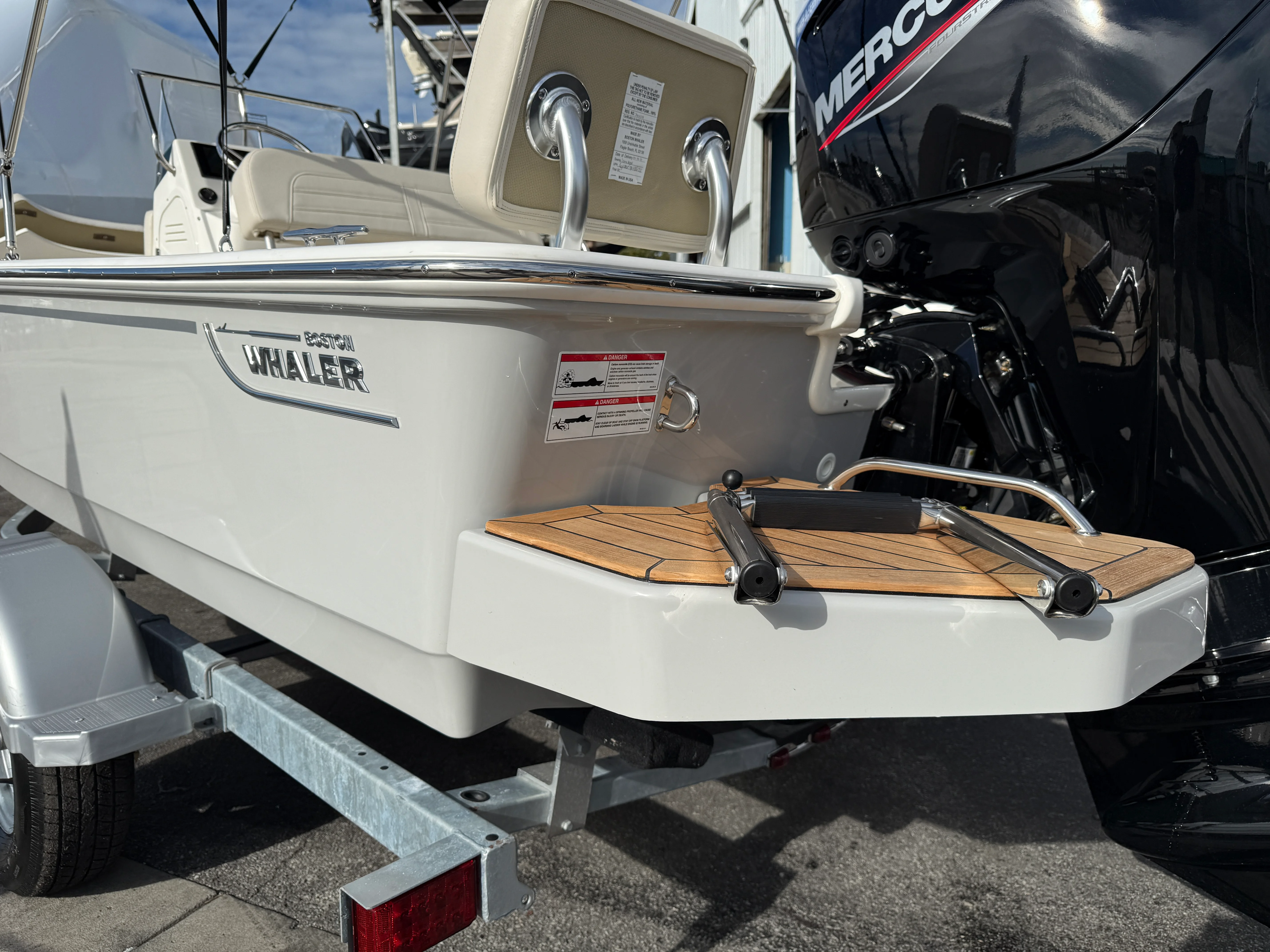 2026 Boston Whaler 170 Montauk Image Thumbnail #2