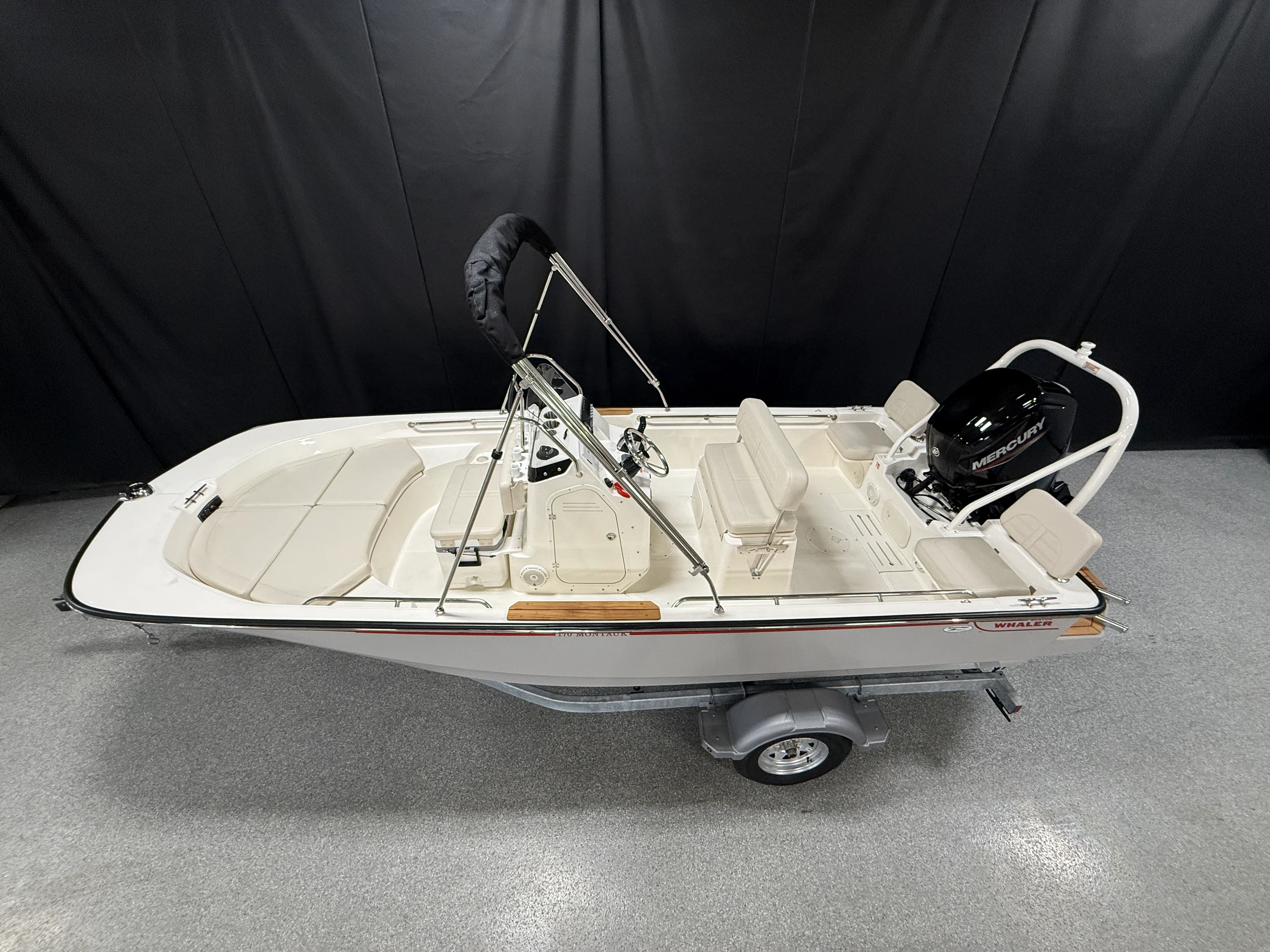 2026 Boston Whaler 170 Montauk Image Thumbnail #1