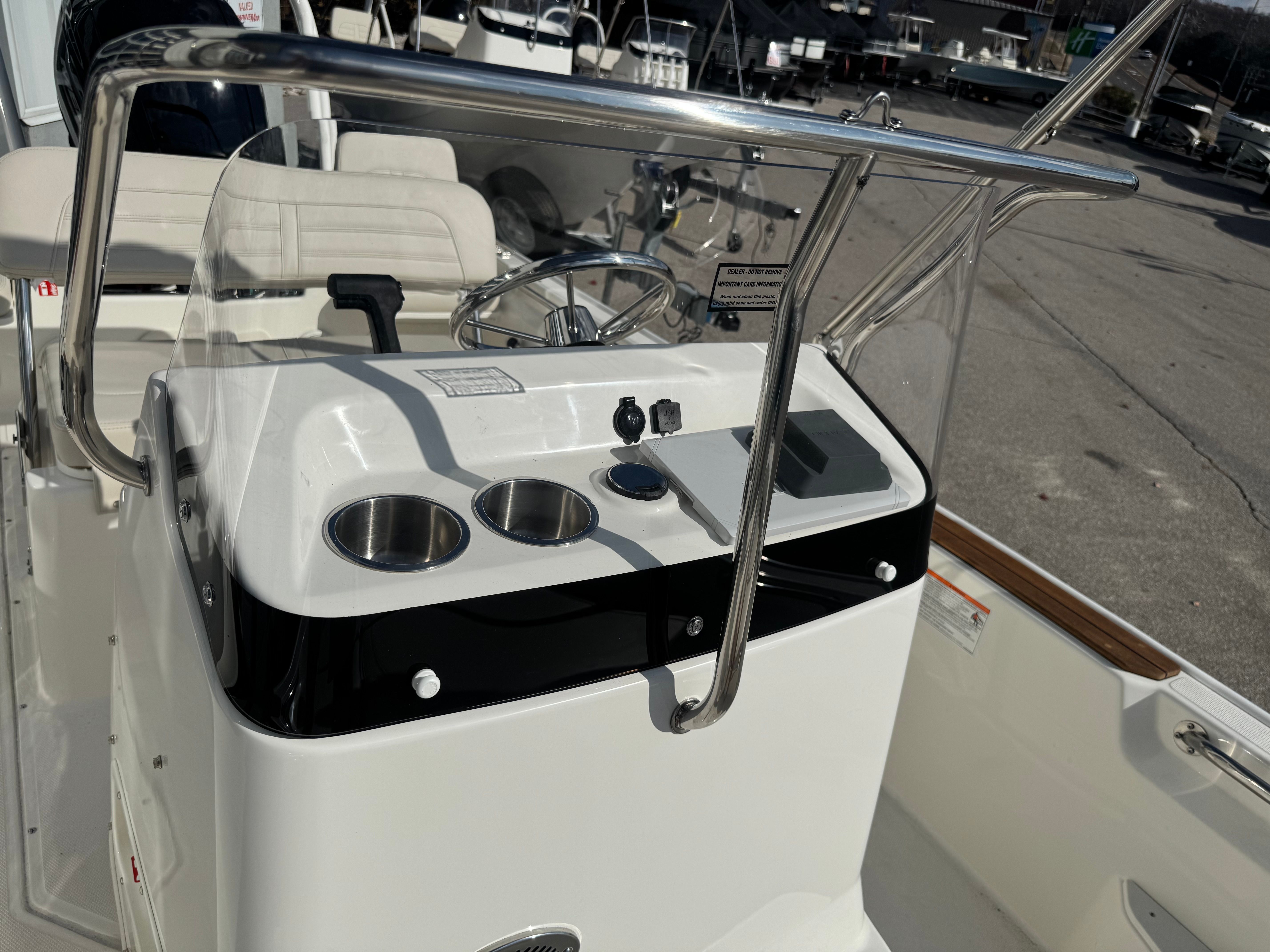 2026 Boston Whaler 170 Montauk Image Thumbnail #7