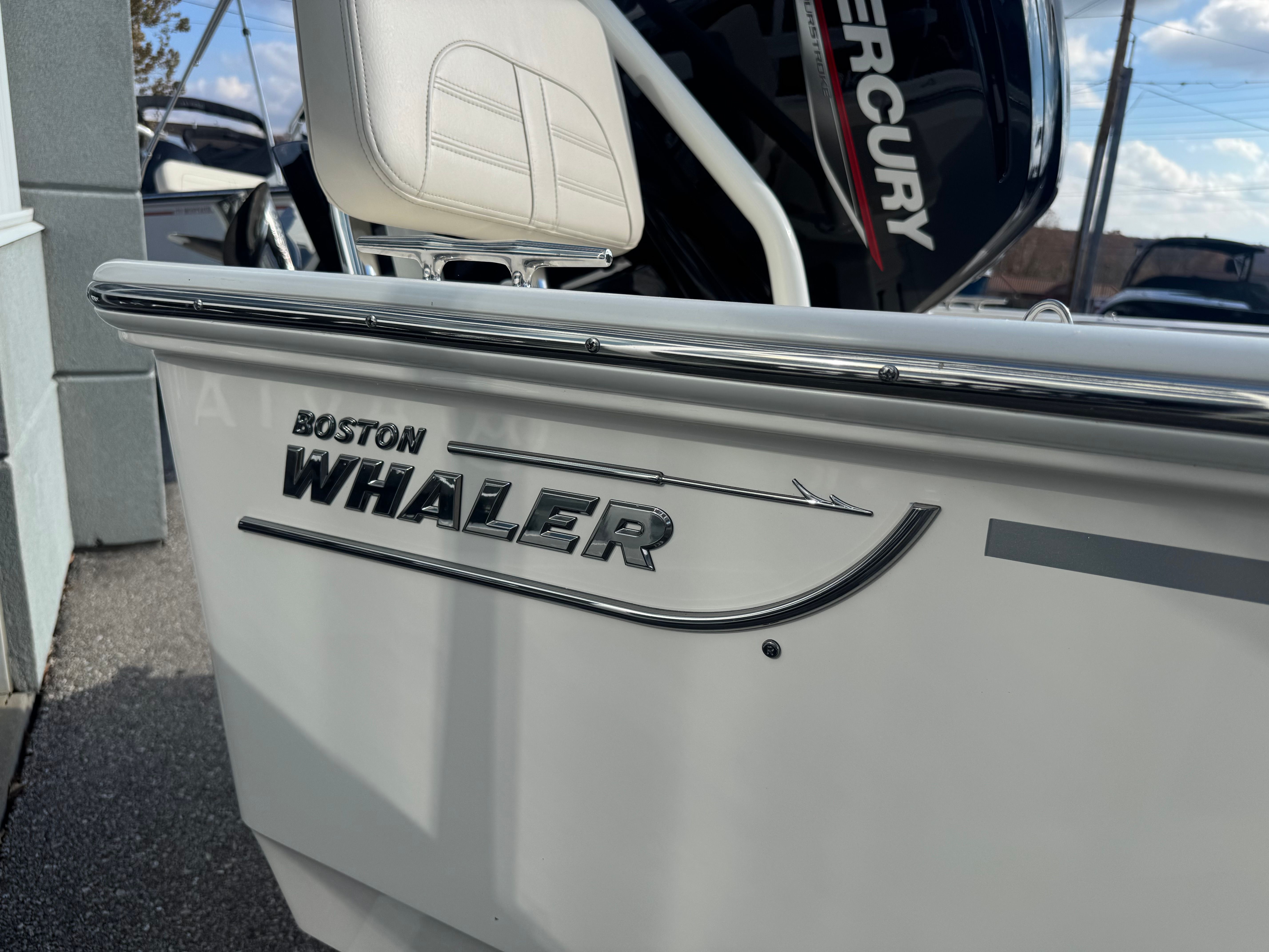 2026 Boston Whaler 170 Montauk Image Thumbnail #12