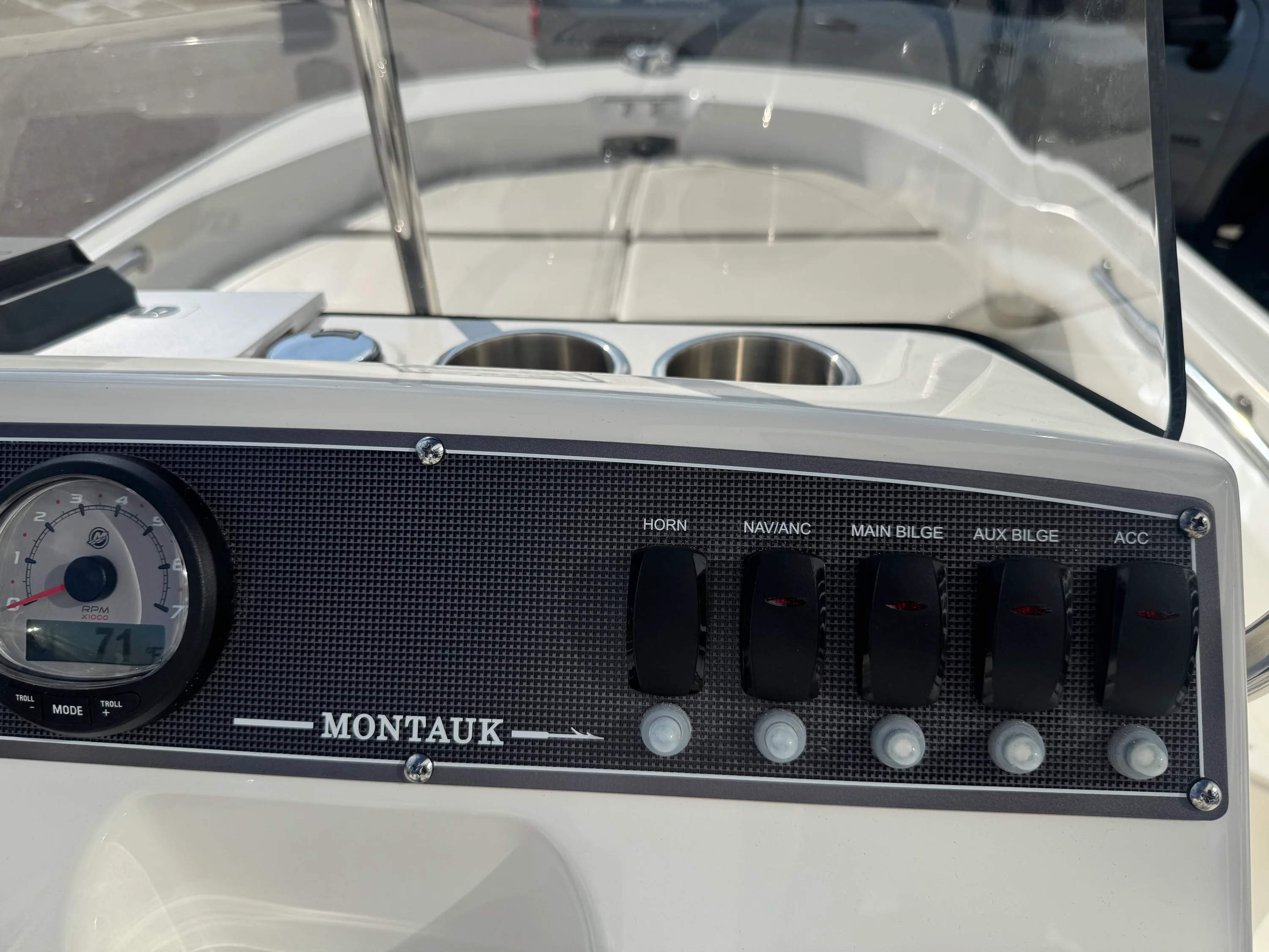 2026 Boston Whaler 170 Montauk Image Thumbnail #6