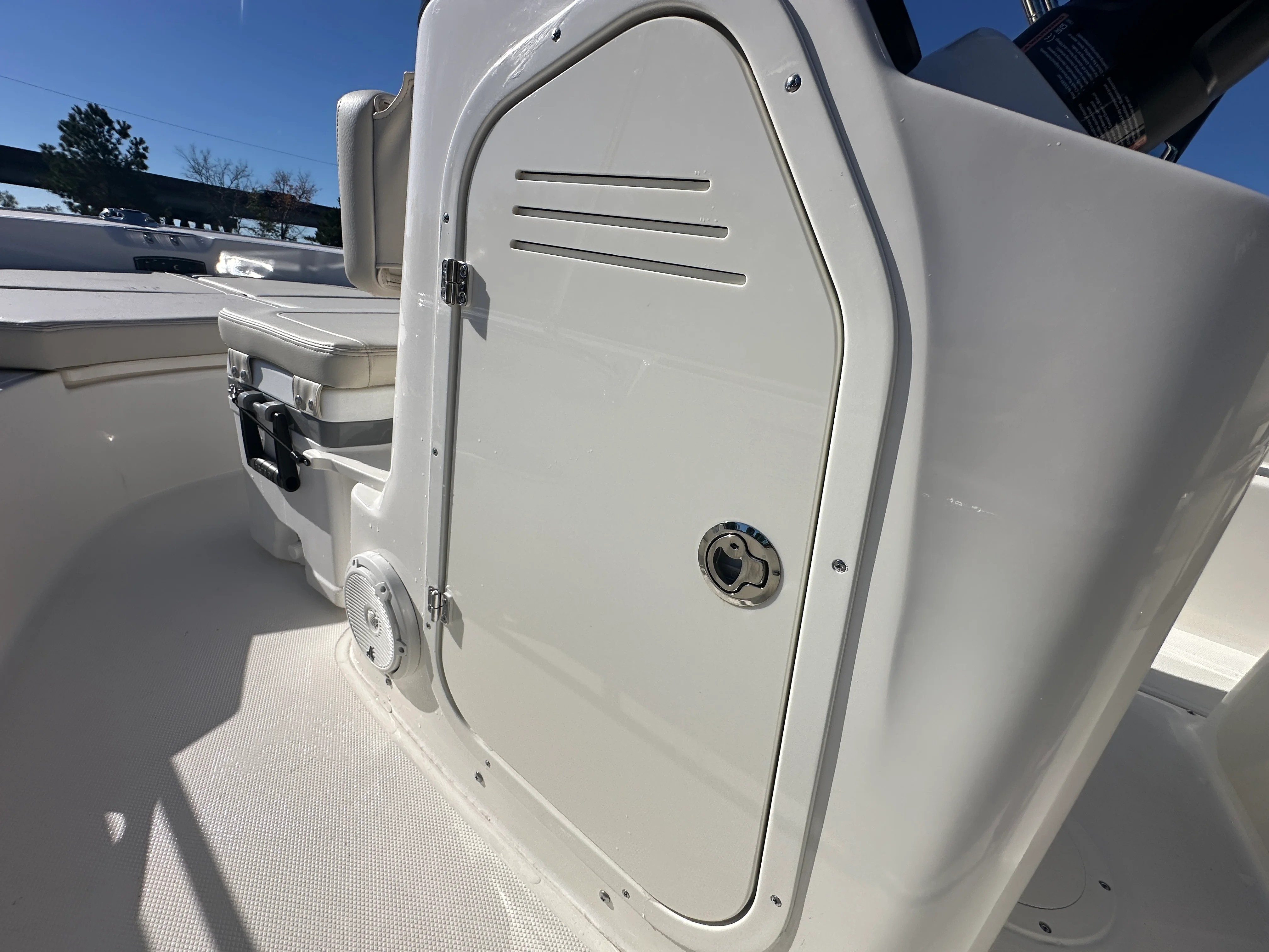 2026 Boston Whaler 170 Montauk Image Thumbnail #13