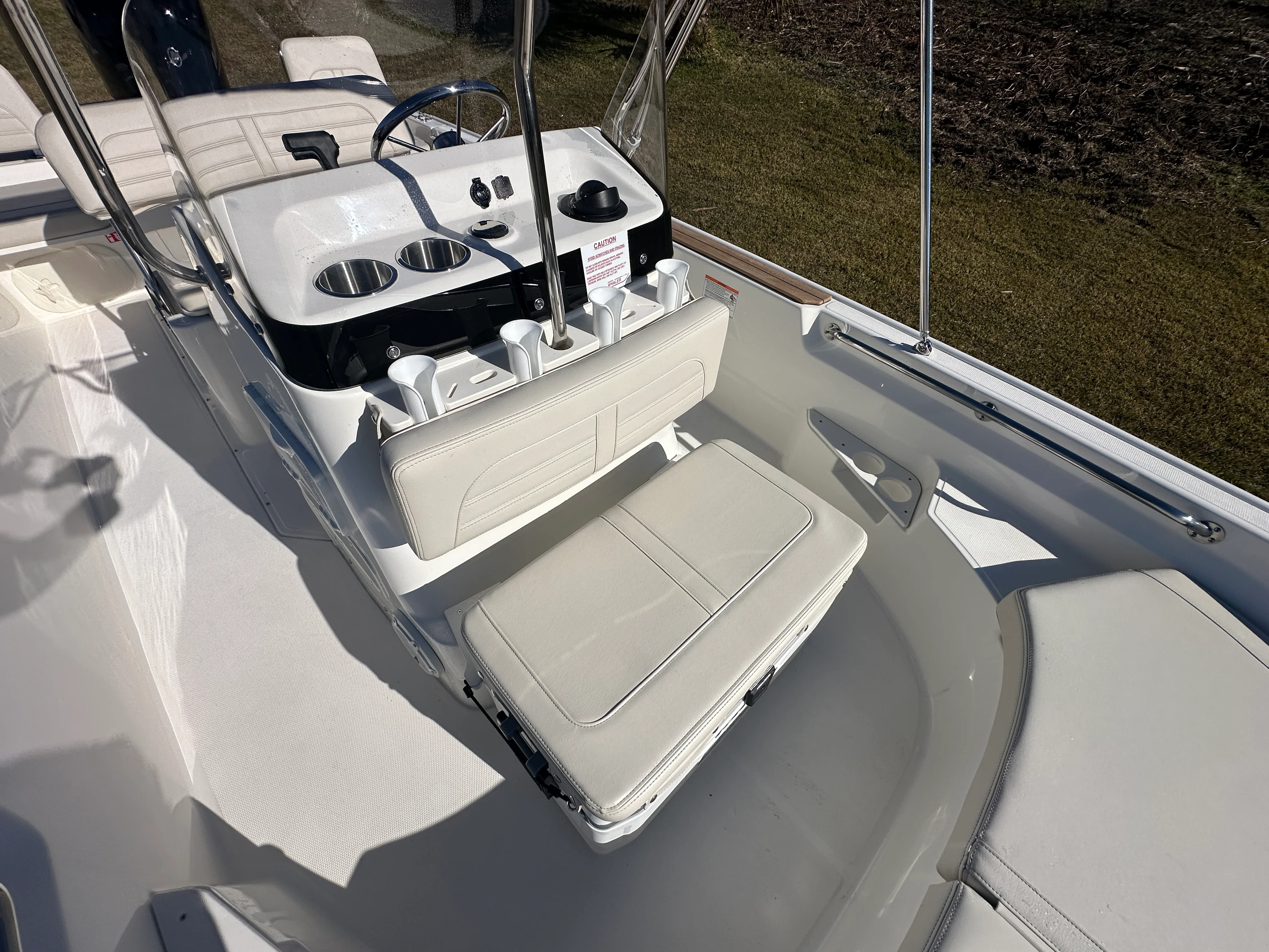 2026 Boston Whaler 170 Montauk Image Thumbnail #9