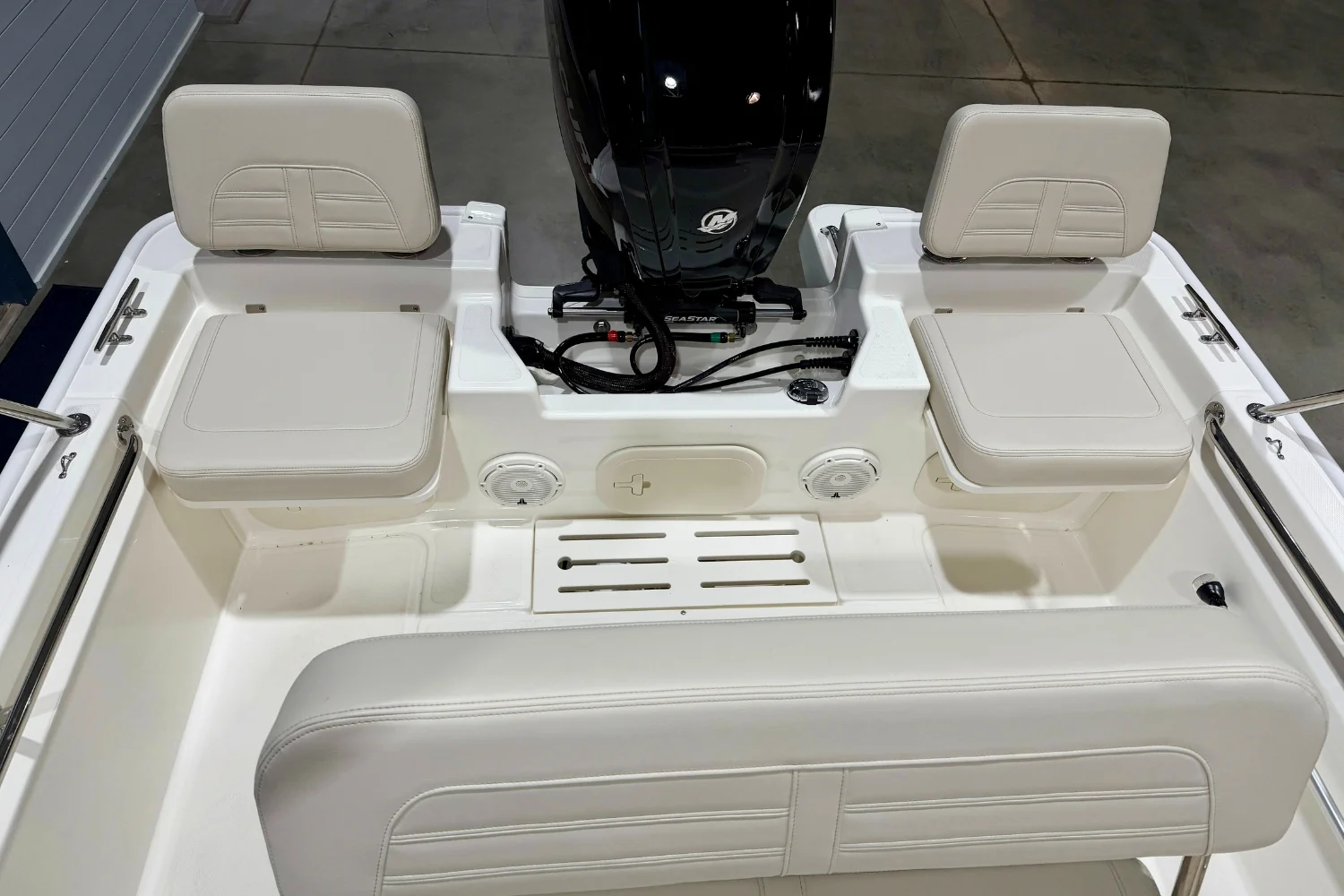 2026 Boston Whaler 170 Montauk Image Thumbnail #6