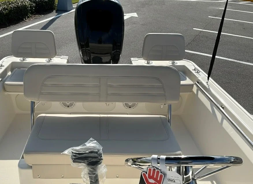 2026 Boston Whaler 170 Montauk Image Thumbnail #10