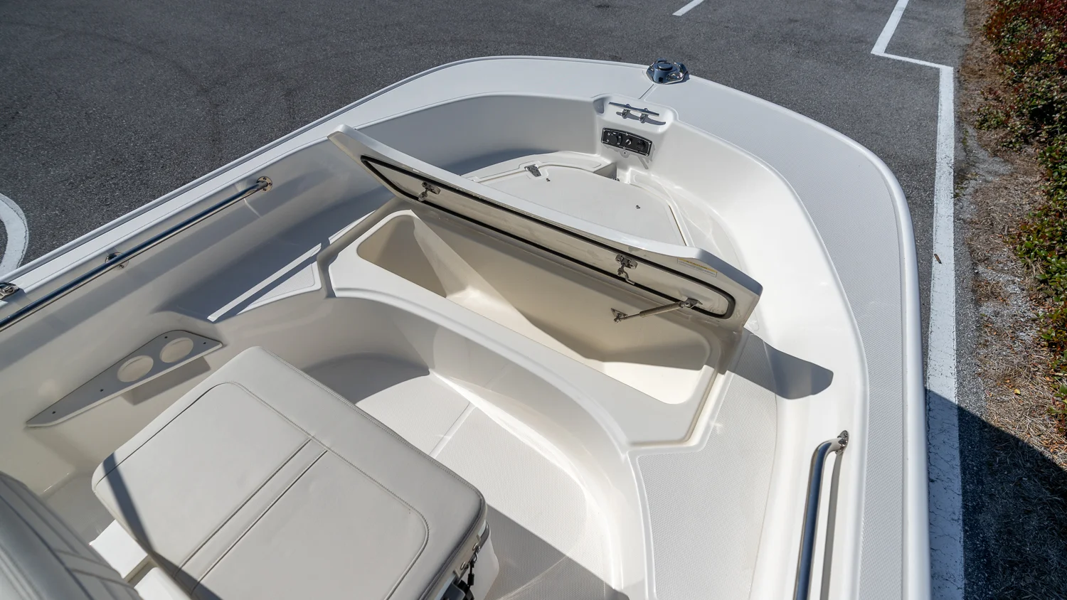 2026 Boston Whaler 170 Montauk Image Thumbnail #15