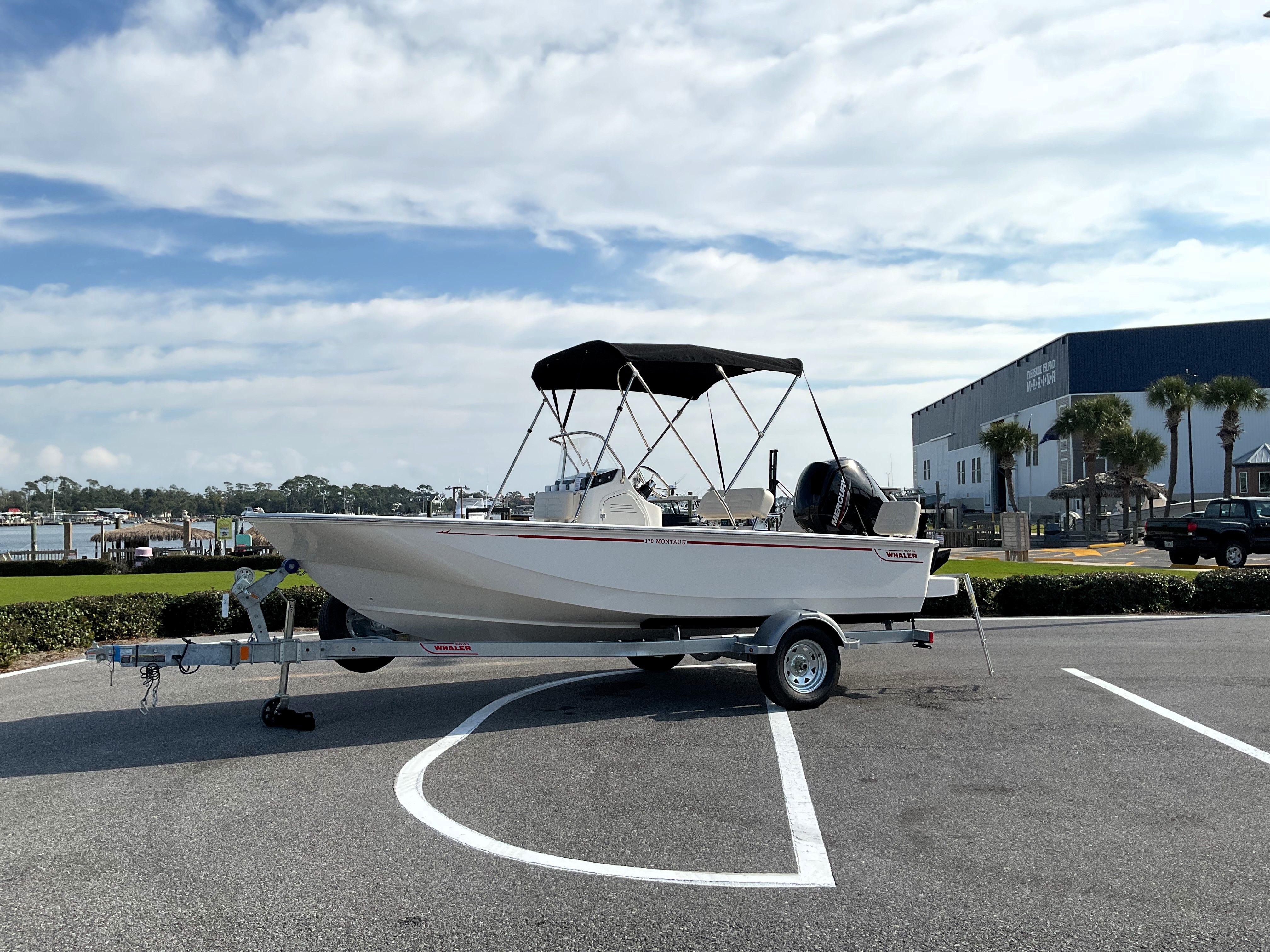 2026 Boston Whaler 170 Montauk Image Thumbnail #2