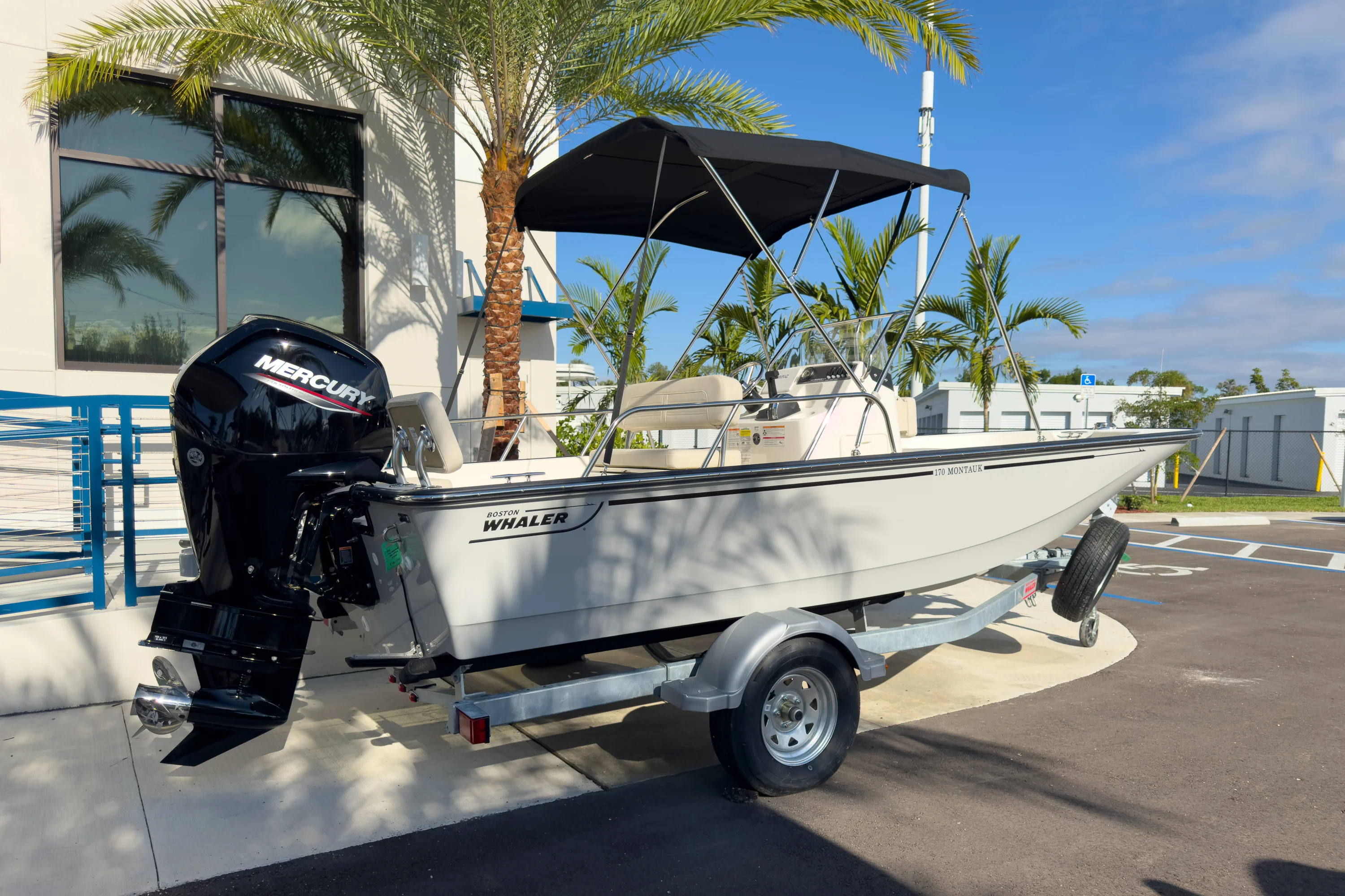 2026 Boston Whaler 170 Montauk Image Thumbnail #2