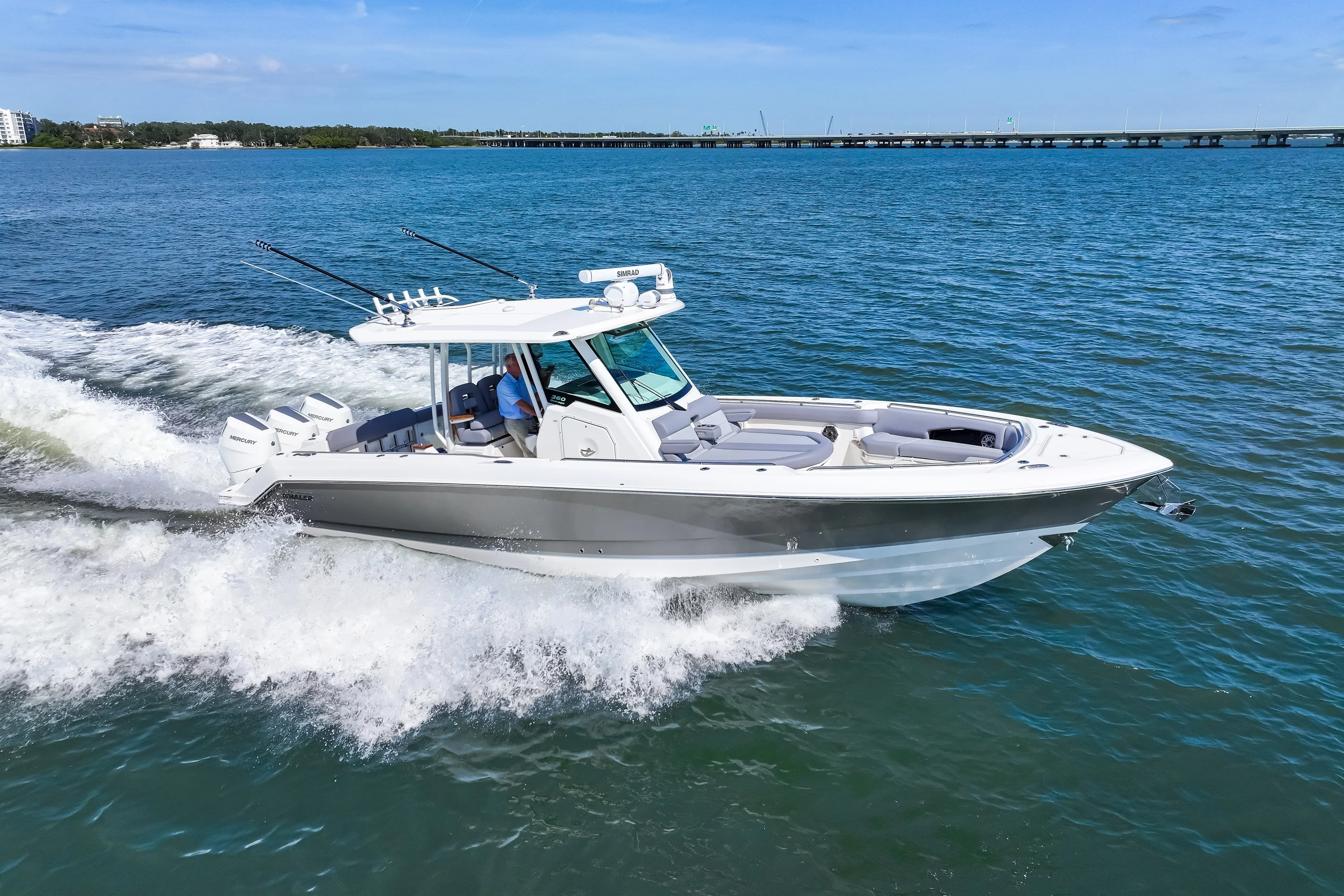 2025 Boston Whaler 360 Outrage Image Thumbnail #18