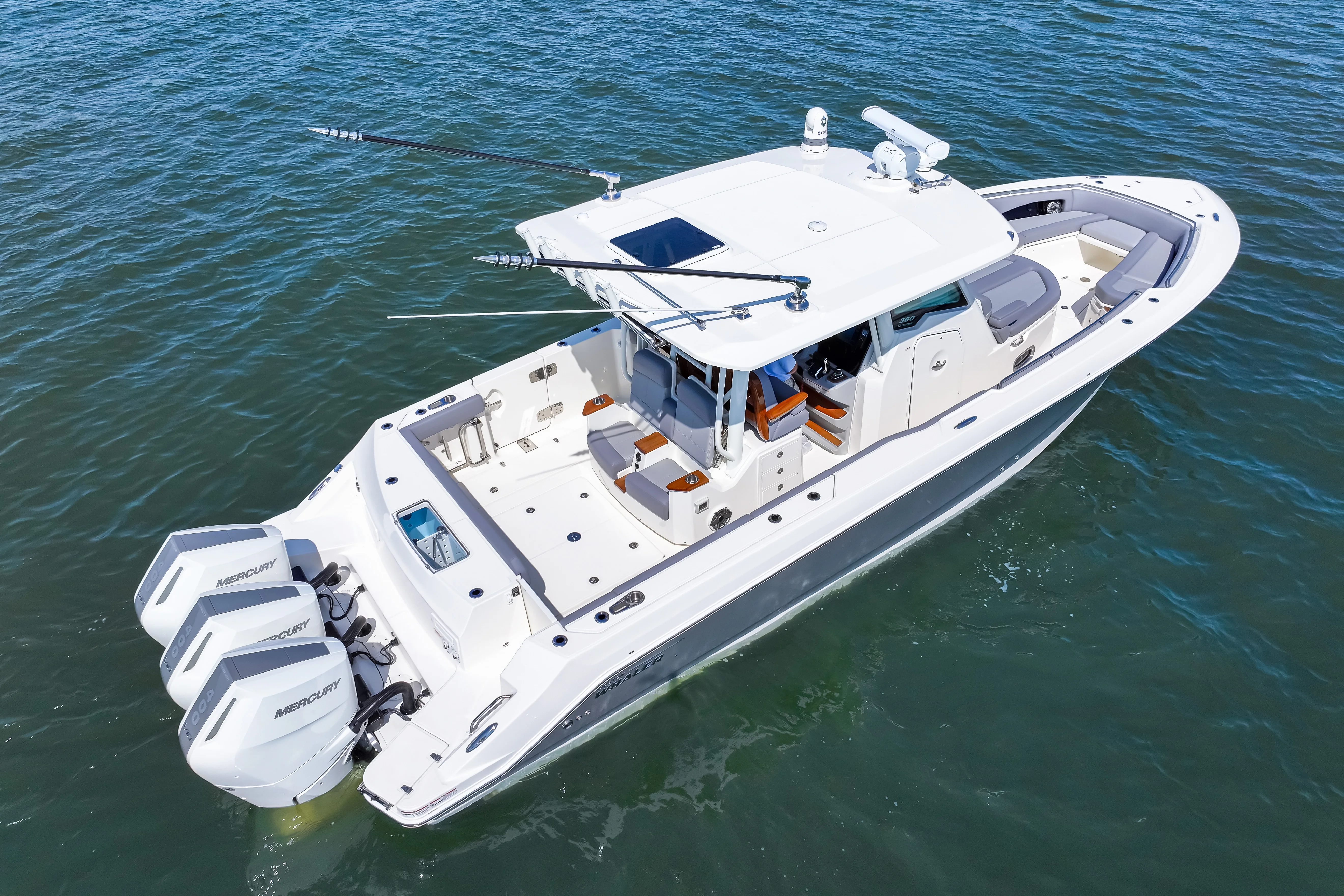 2025 Boston Whaler 360 Outrage Image Thumbnail #14