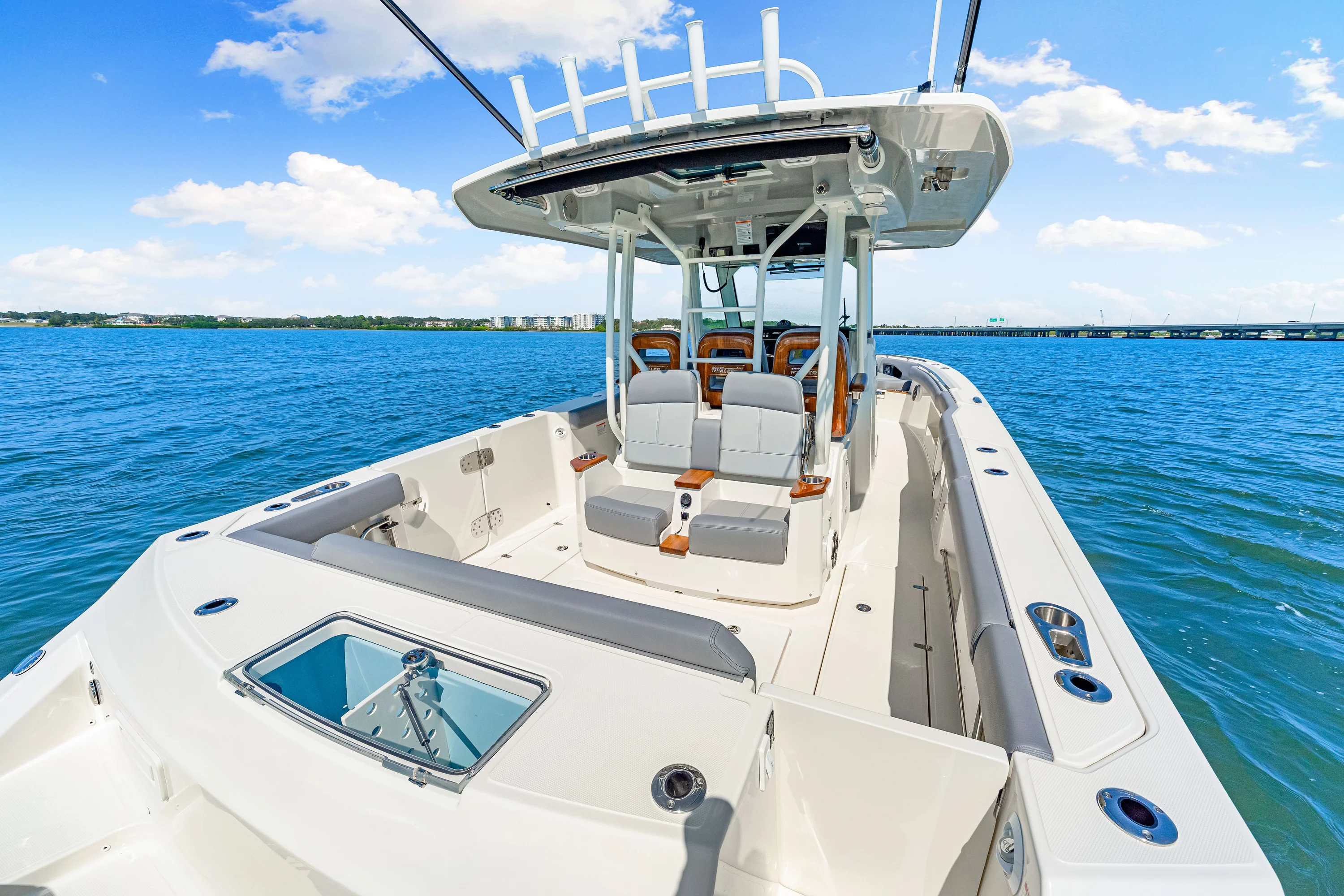 2025 Boston Whaler 360 Outrage Image Thumbnail #22