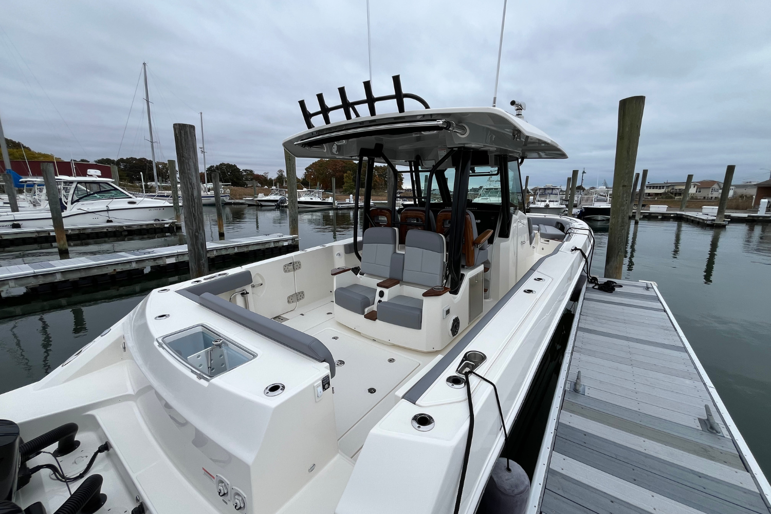 2026 Boston Whaler 360 Outrage Image Thumbnail #23