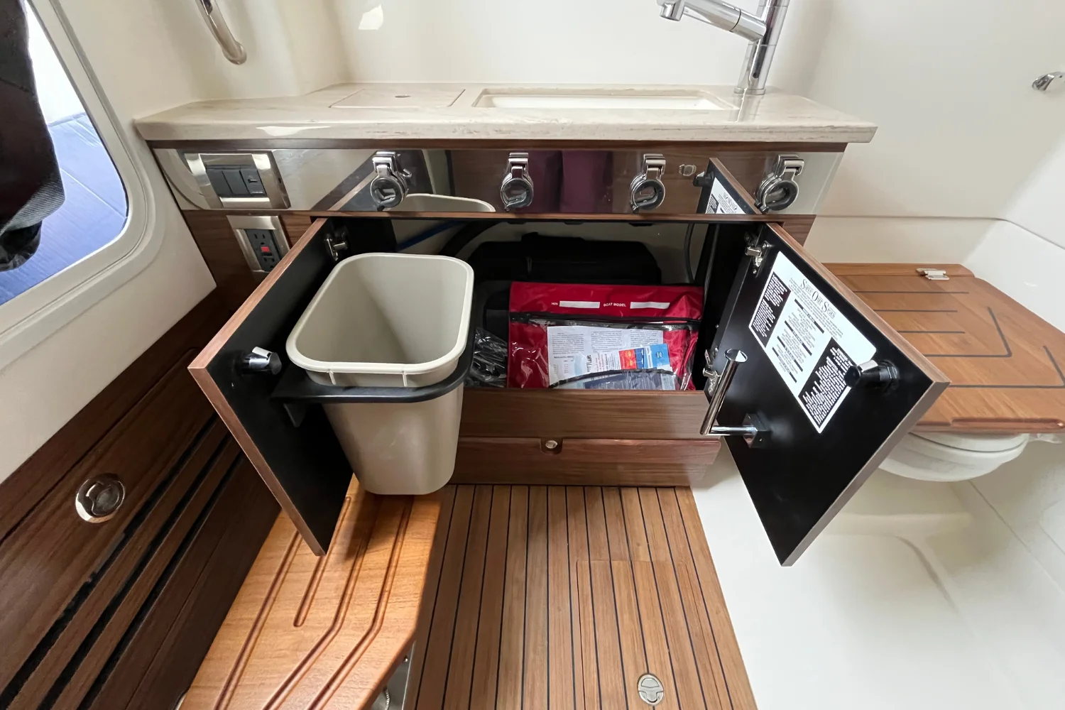 2026 Boston Whaler 360 Outrage Image Thumbnail #57