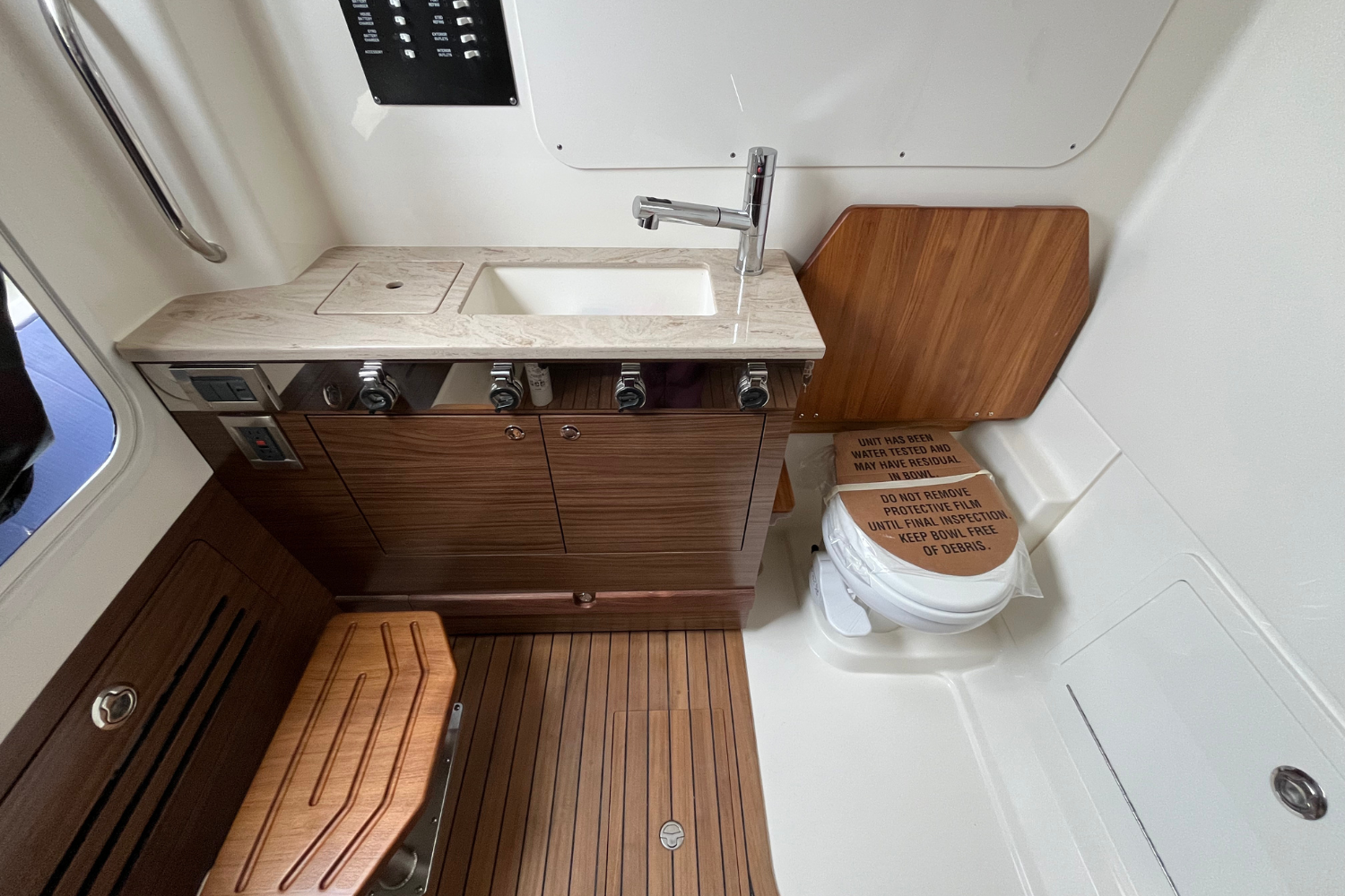 2026 Boston Whaler 360 Outrage Image Thumbnail #53