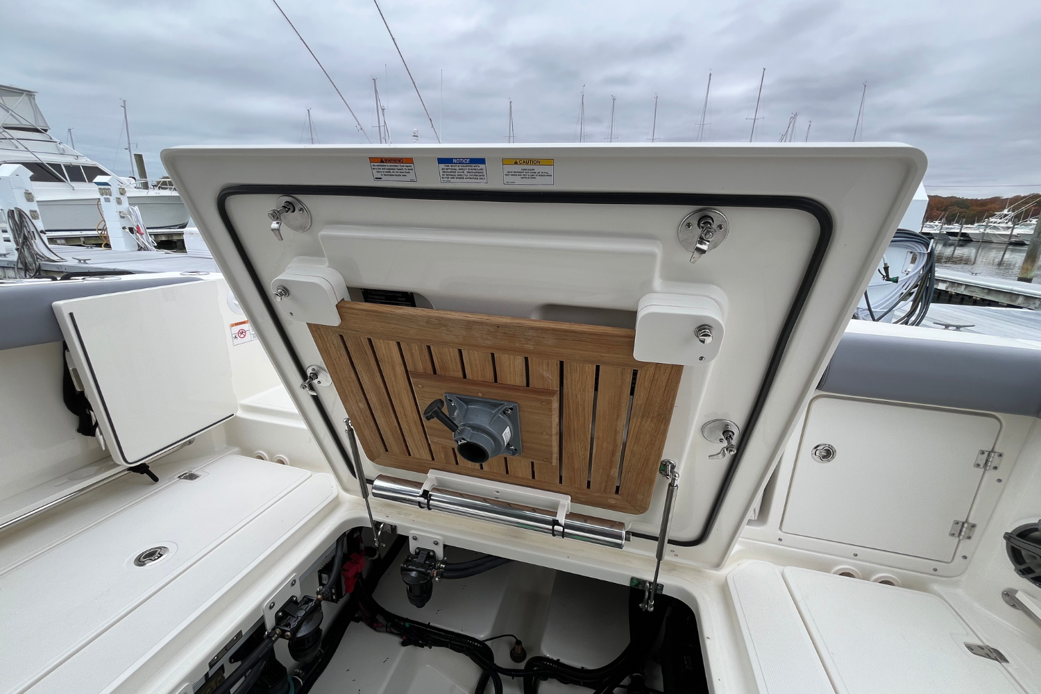 2026 Boston Whaler 360 Outrage Image Thumbnail #65