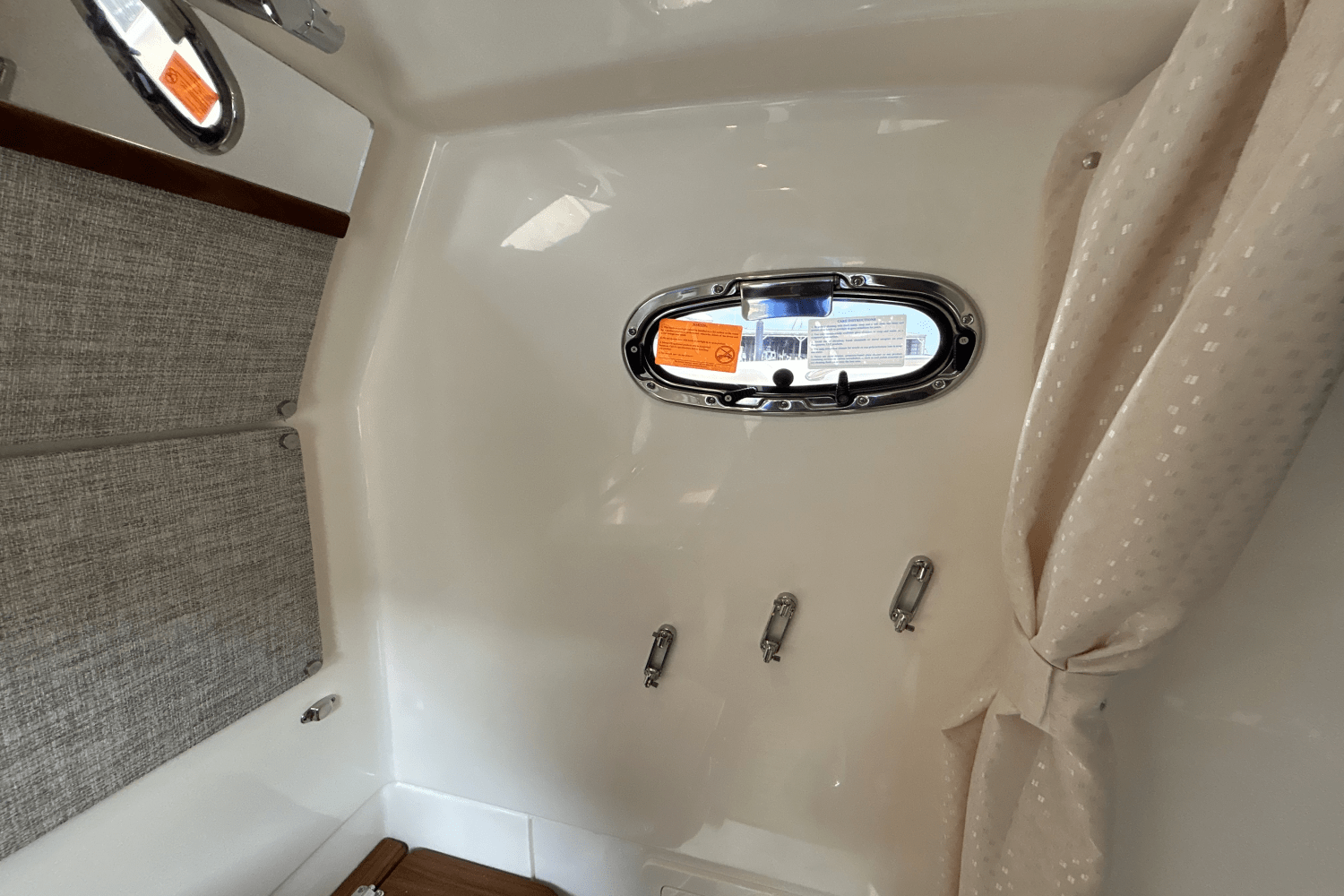 2026 Boston Whaler 360 Outrage Image Thumbnail #19