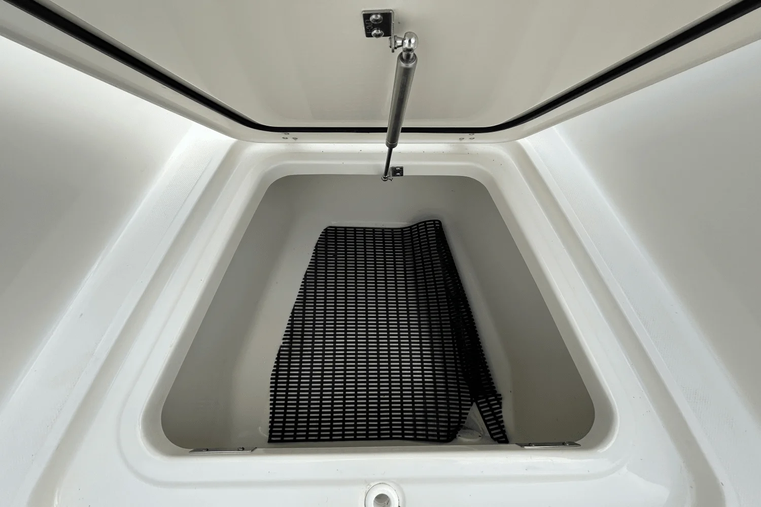 2026 Boston Whaler 360 Outrage Image Thumbnail #36