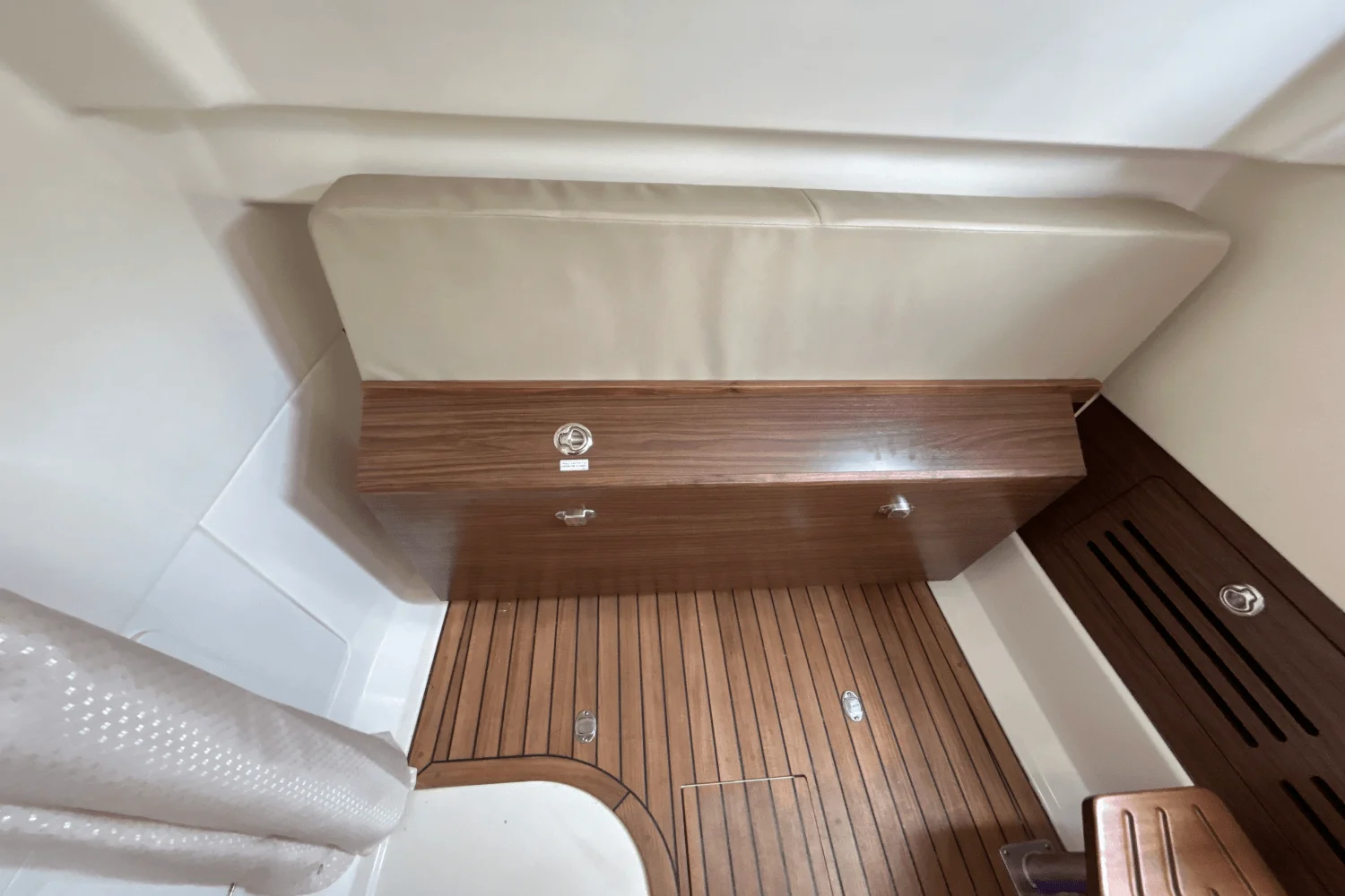 2026 Boston Whaler 360 Outrage Image Thumbnail #27