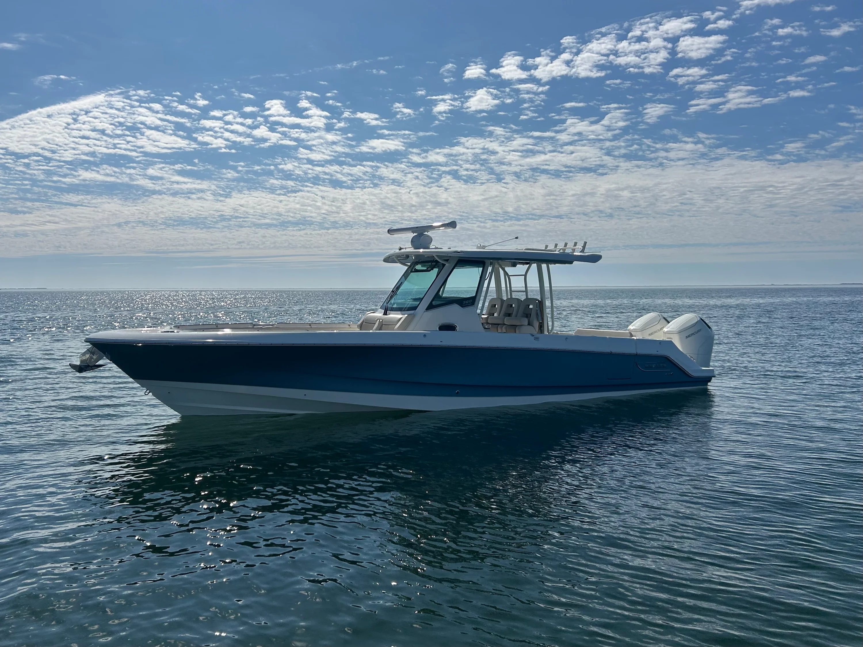 2026 Boston Whaler 360 Outrage Image Thumbnail #2