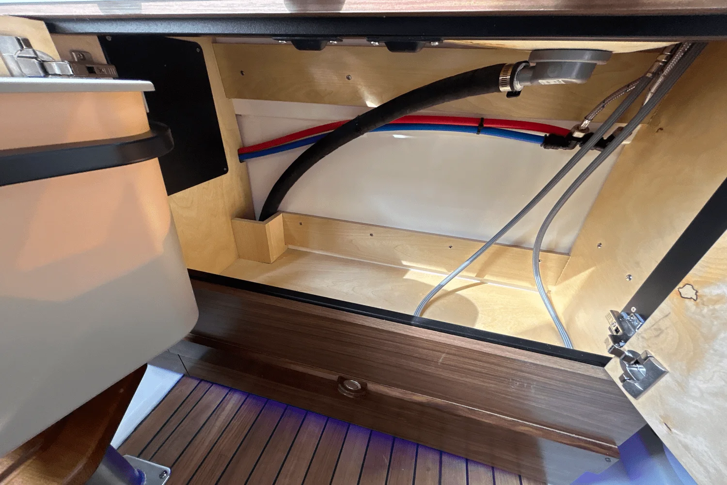 2026 Boston Whaler 360 Outrage Image Thumbnail #16