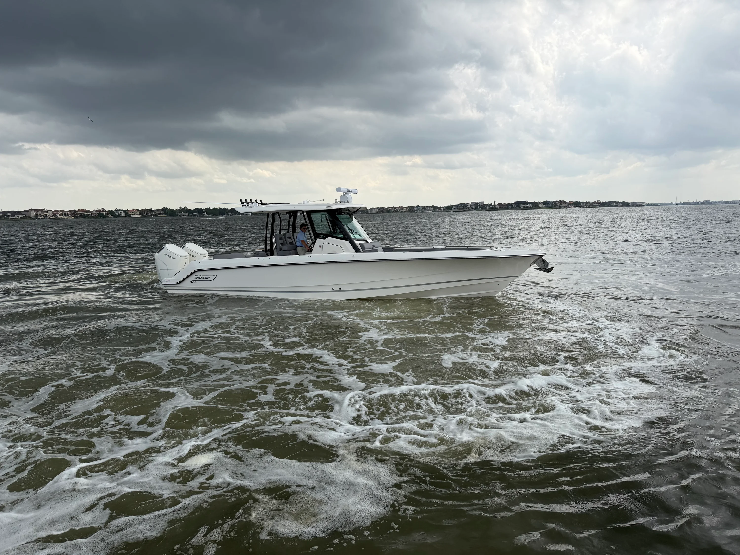 2026 Boston Whaler 360 Outrage Image Thumbnail #16