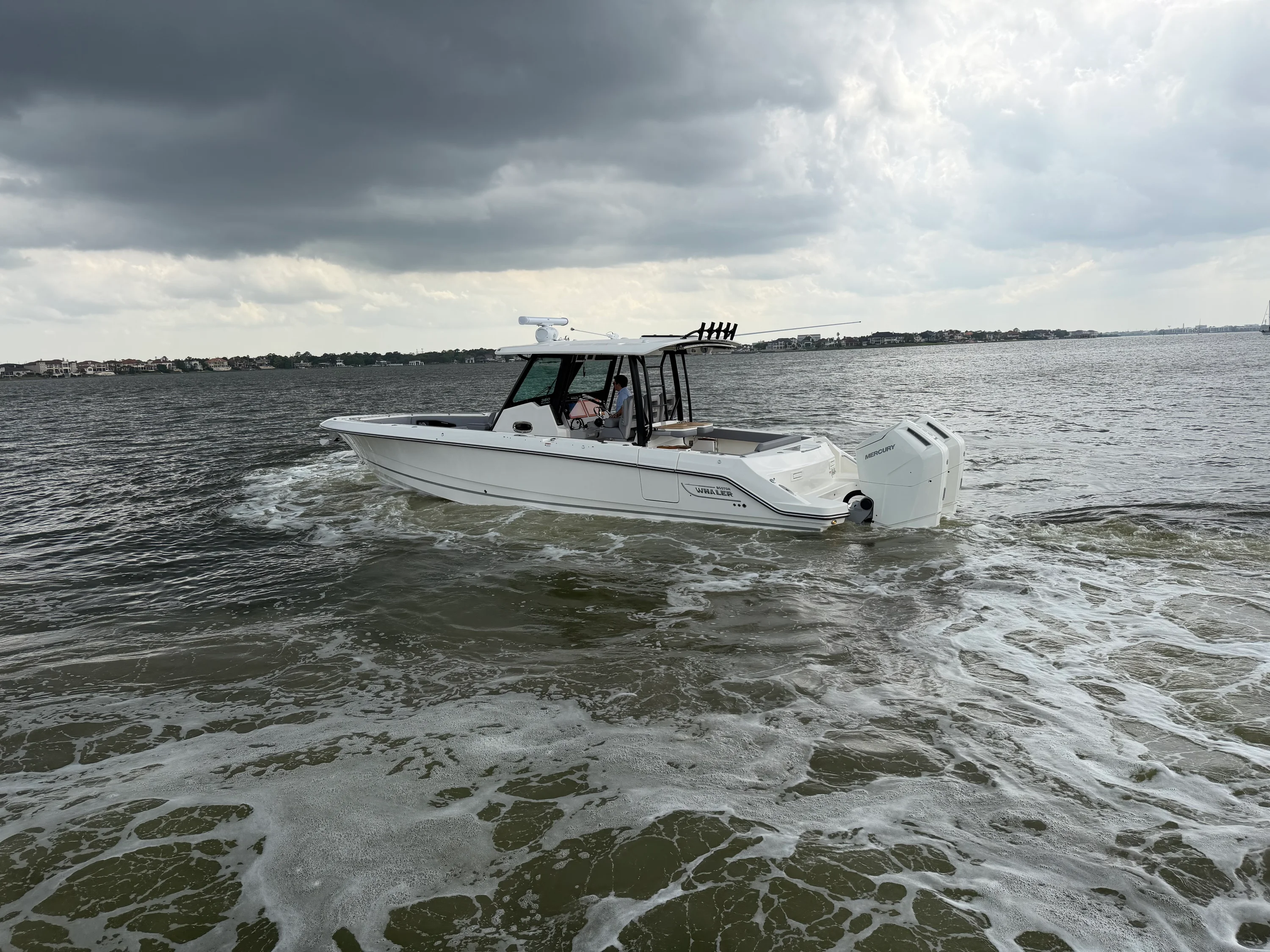 2026 Boston Whaler 360 Outrage Image Thumbnail #3