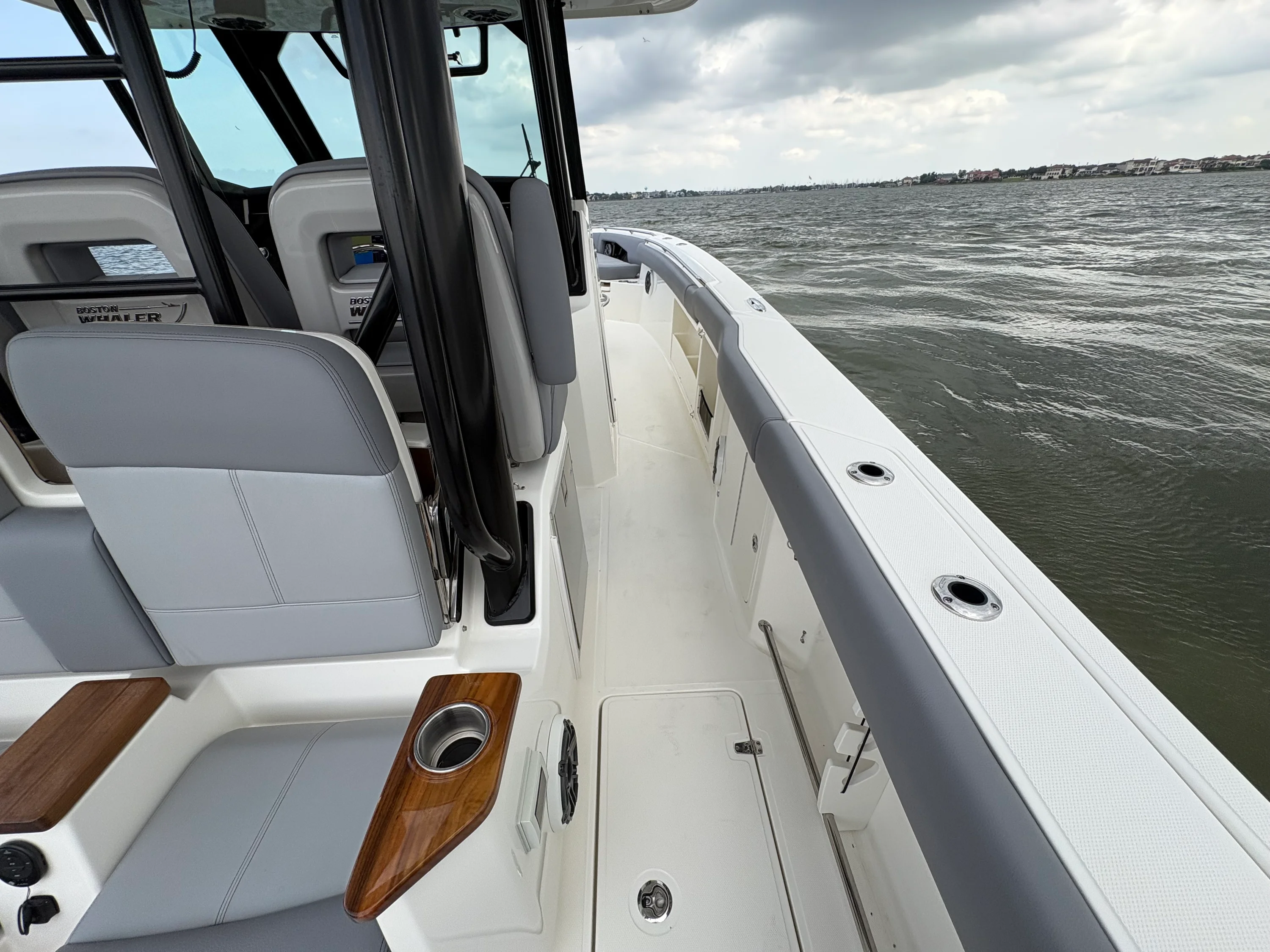 2026 Boston Whaler 360 Outrage Image Thumbnail #33