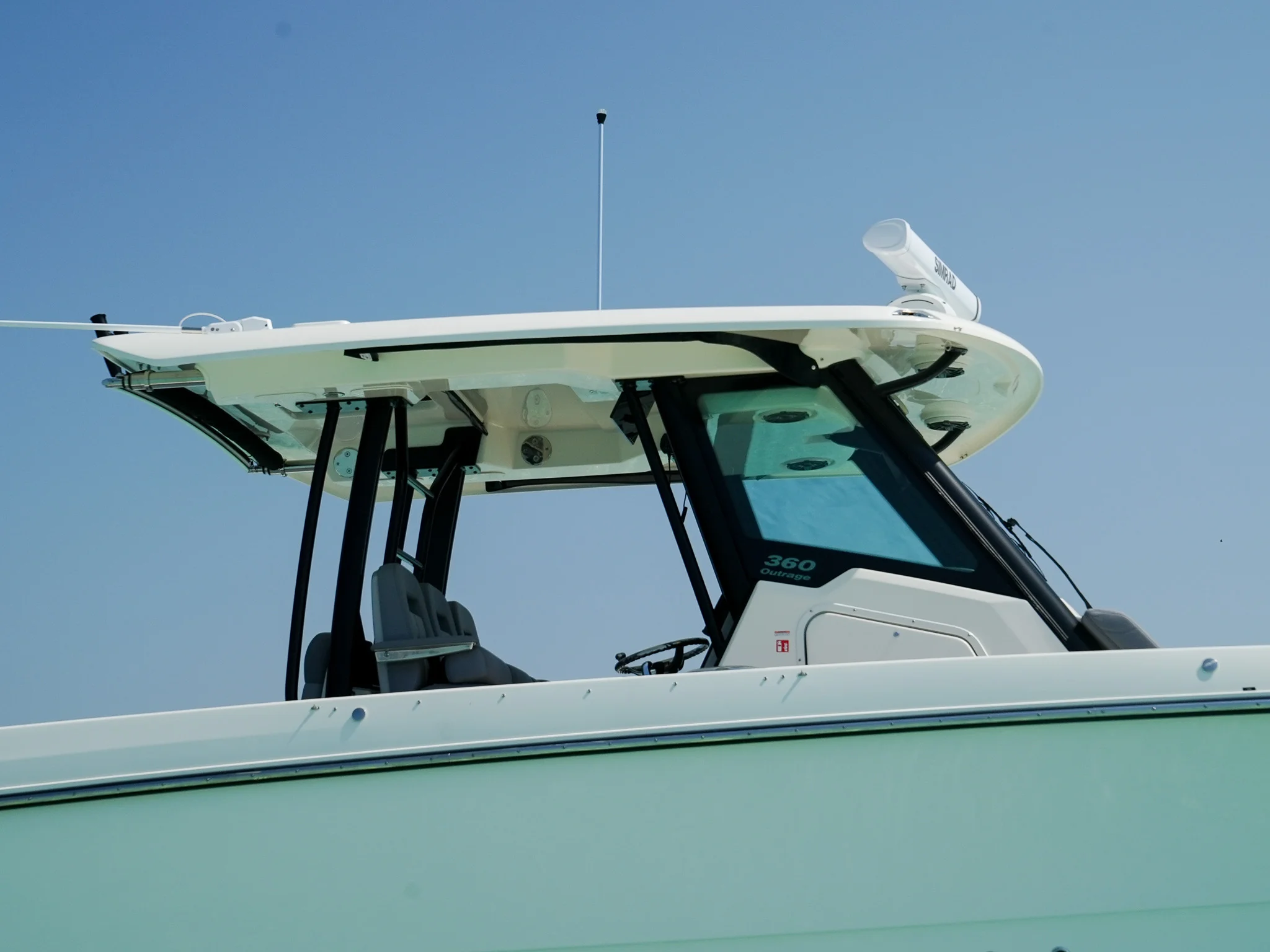 2026 Boston Whaler 360 Outrage Image Thumbnail #9