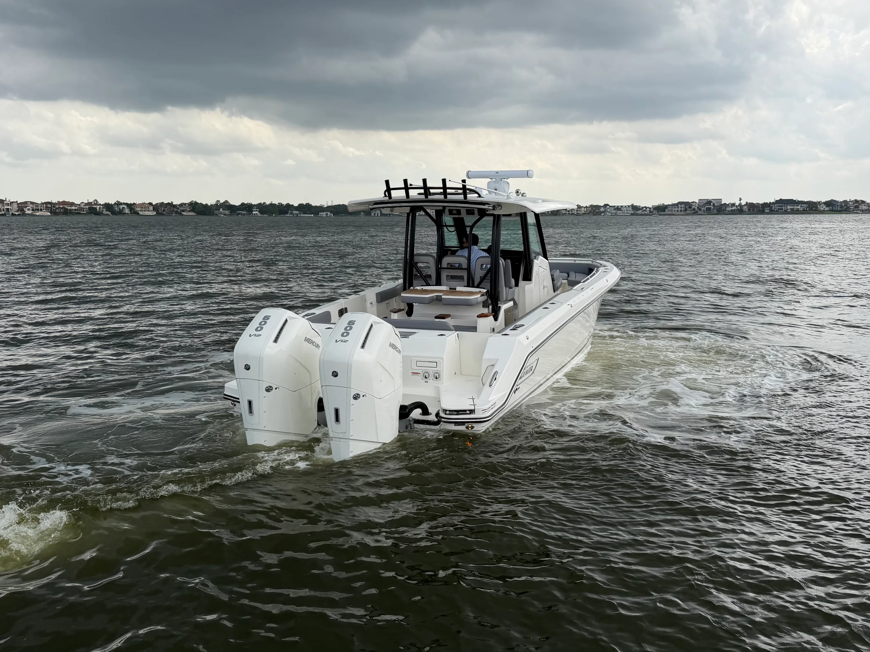 2026 Boston Whaler 360 Outrage Image Thumbnail #8