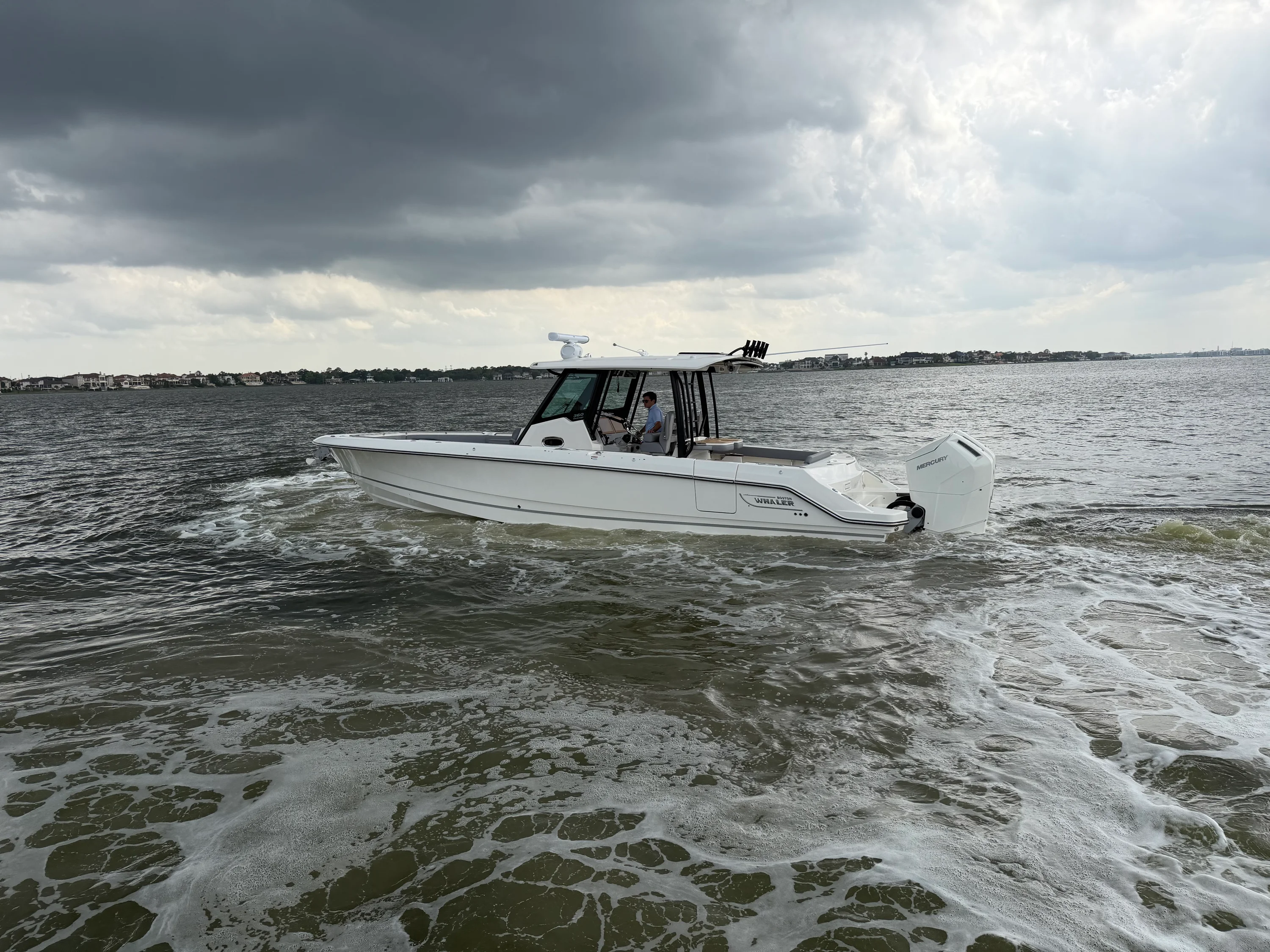 2026 Boston Whaler 360 Outrage Image Thumbnail #2