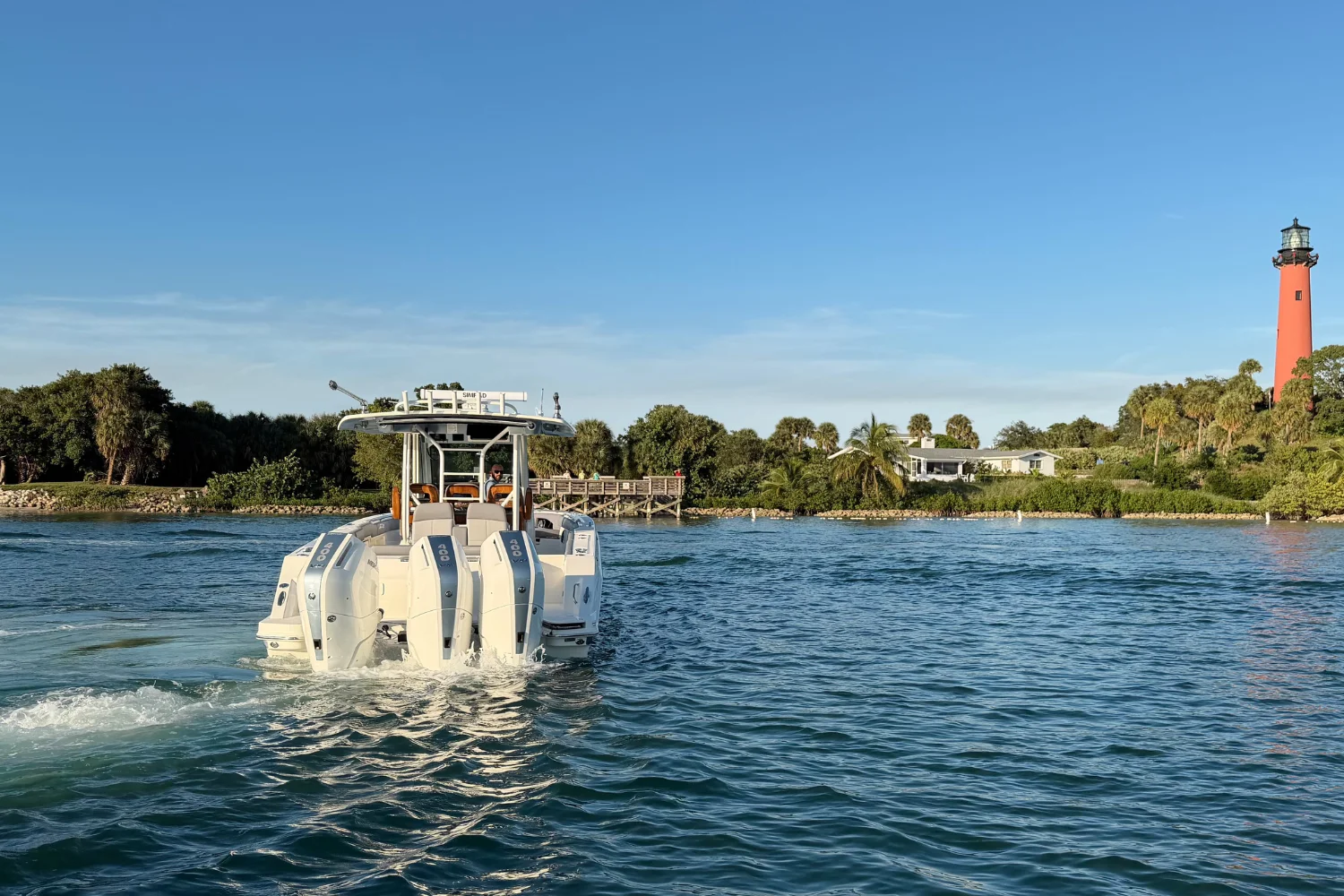 2026 Boston Whaler 360 Outrage Image Thumbnail #4