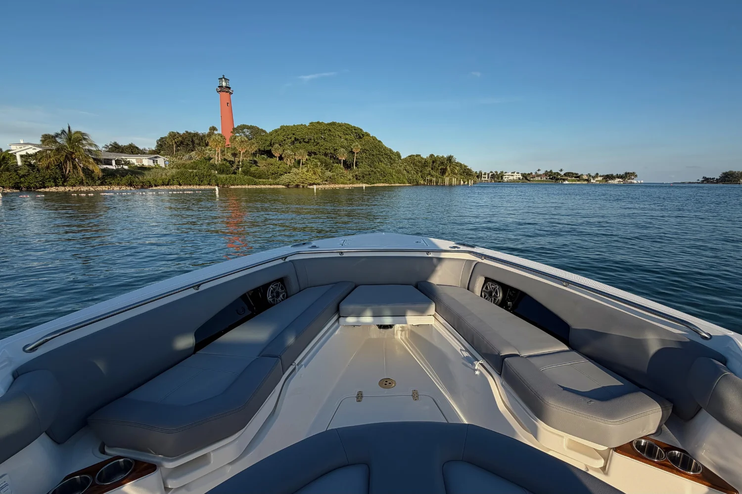 2026 Boston Whaler 360 Outrage Image Thumbnail #30