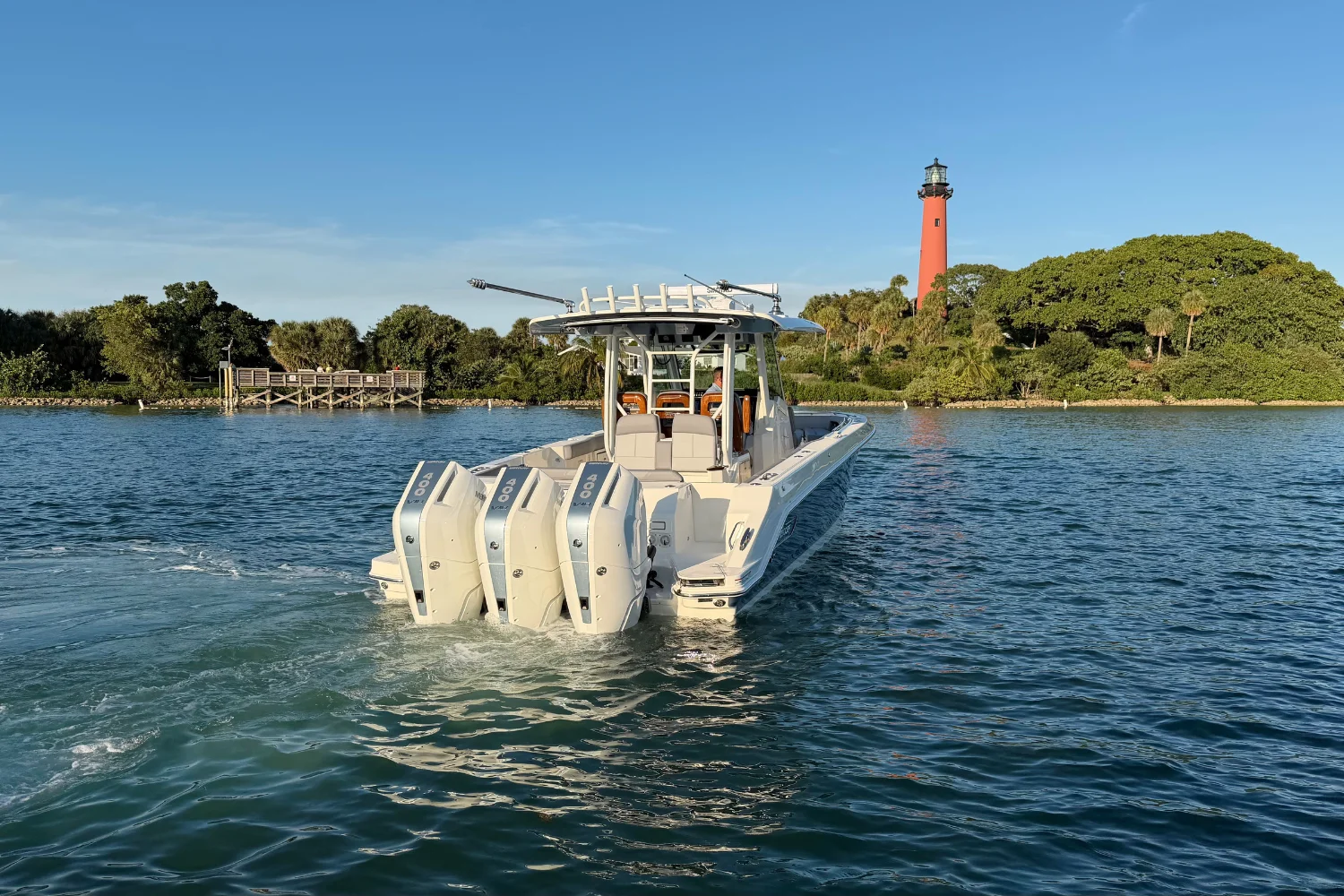 2026 Boston Whaler 360 Outrage Image Thumbnail #5