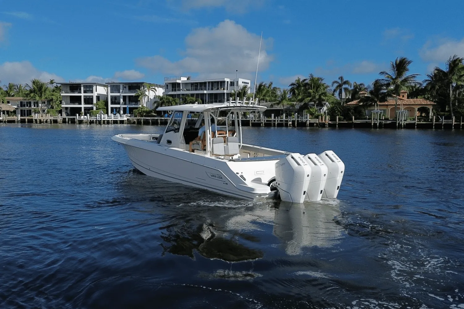 2026 Boston Whaler 360 Outrage Image Thumbnail #8