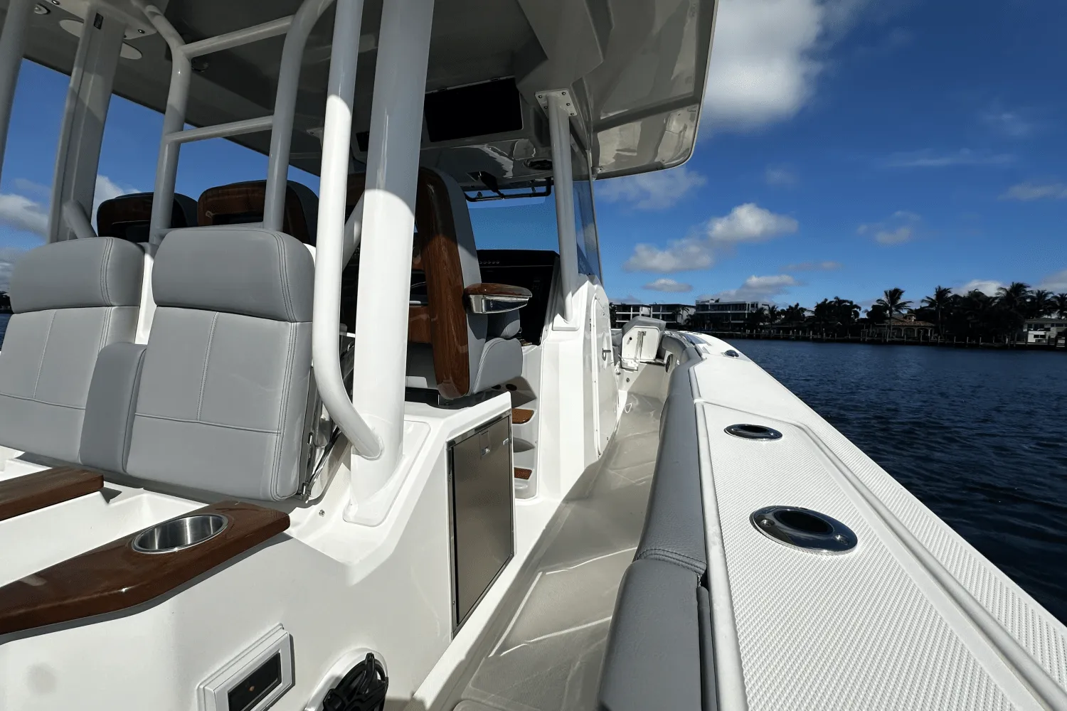 2026 Boston Whaler 360 Outrage Image Thumbnail #29