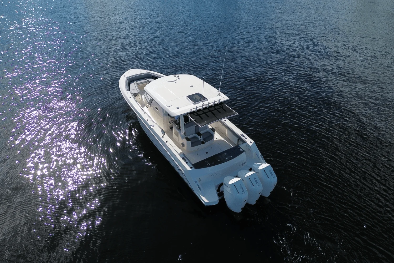 2026 Boston Whaler 360 Outrage Image Thumbnail #16