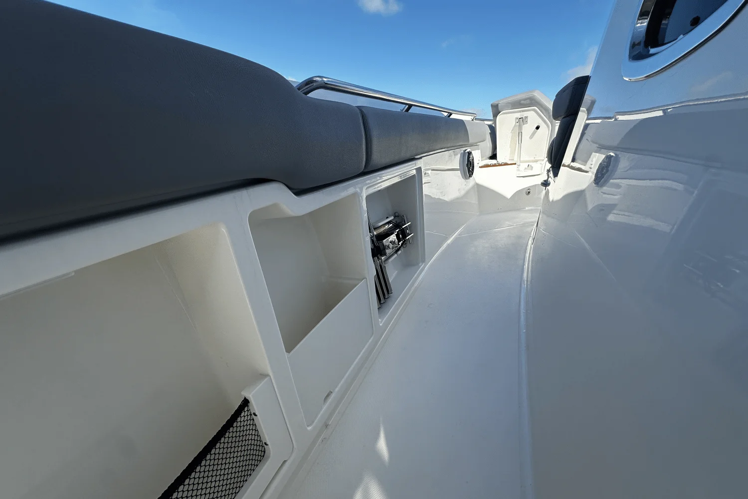 2026 Boston Whaler 360 Outrage Image Thumbnail #35