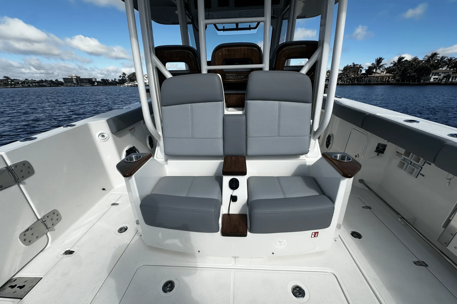 2026 Boston Whaler 360 Outrage Image Thumbnail #27