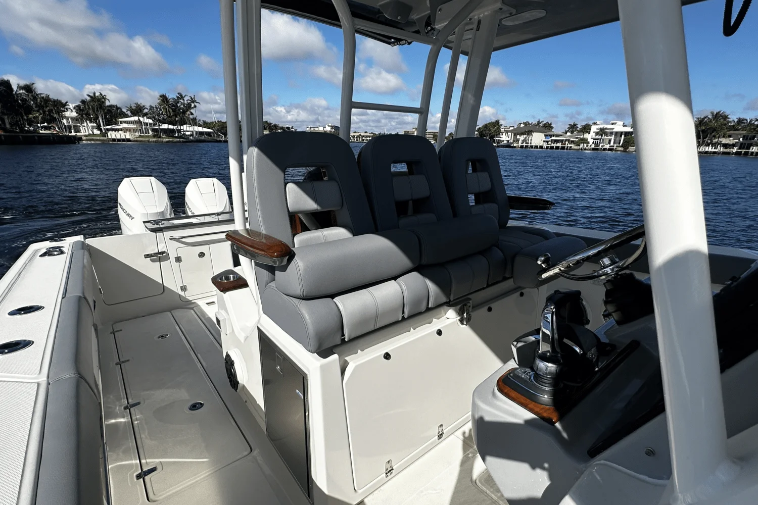 2026 Boston Whaler 360 Outrage Image Thumbnail #31