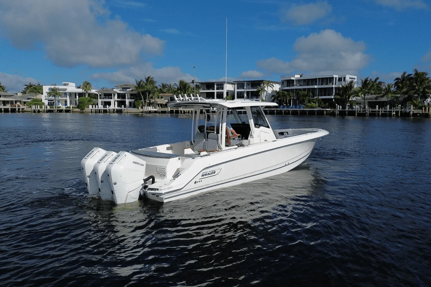 2026 Boston Whaler 360 Outrage Image Thumbnail #4