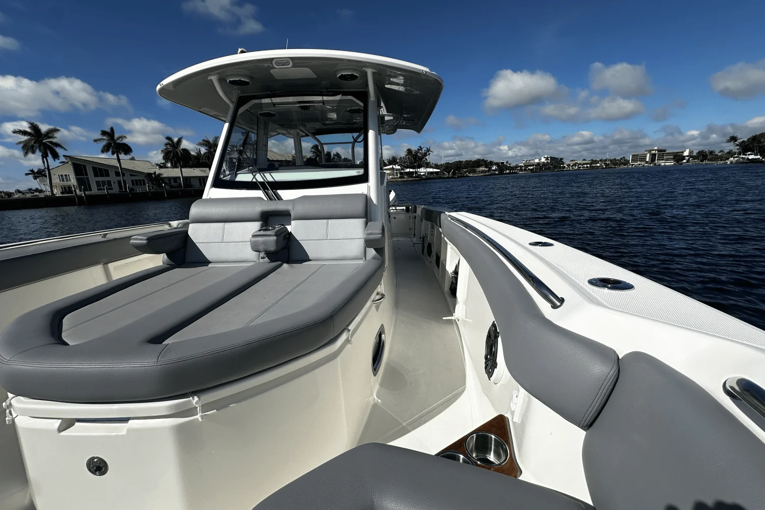 2026 Boston Whaler 360 Outrage Image Thumbnail #37